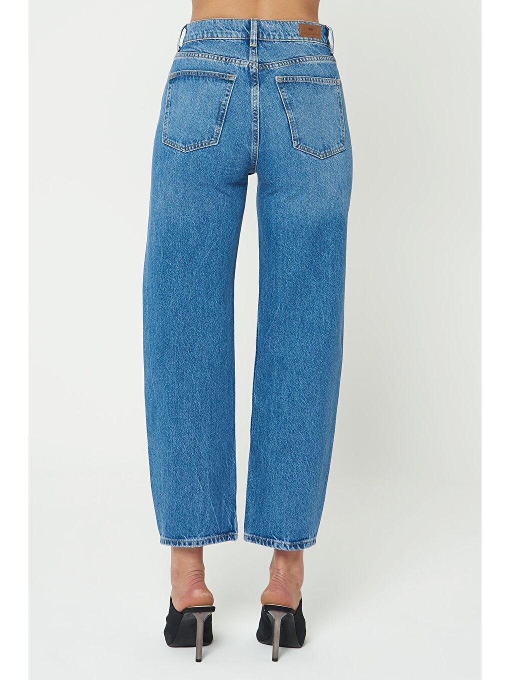 Orta Mavi Barrel Fit Yüksek Bel Fermuarlı Jean Pantolon C 4696-005-3