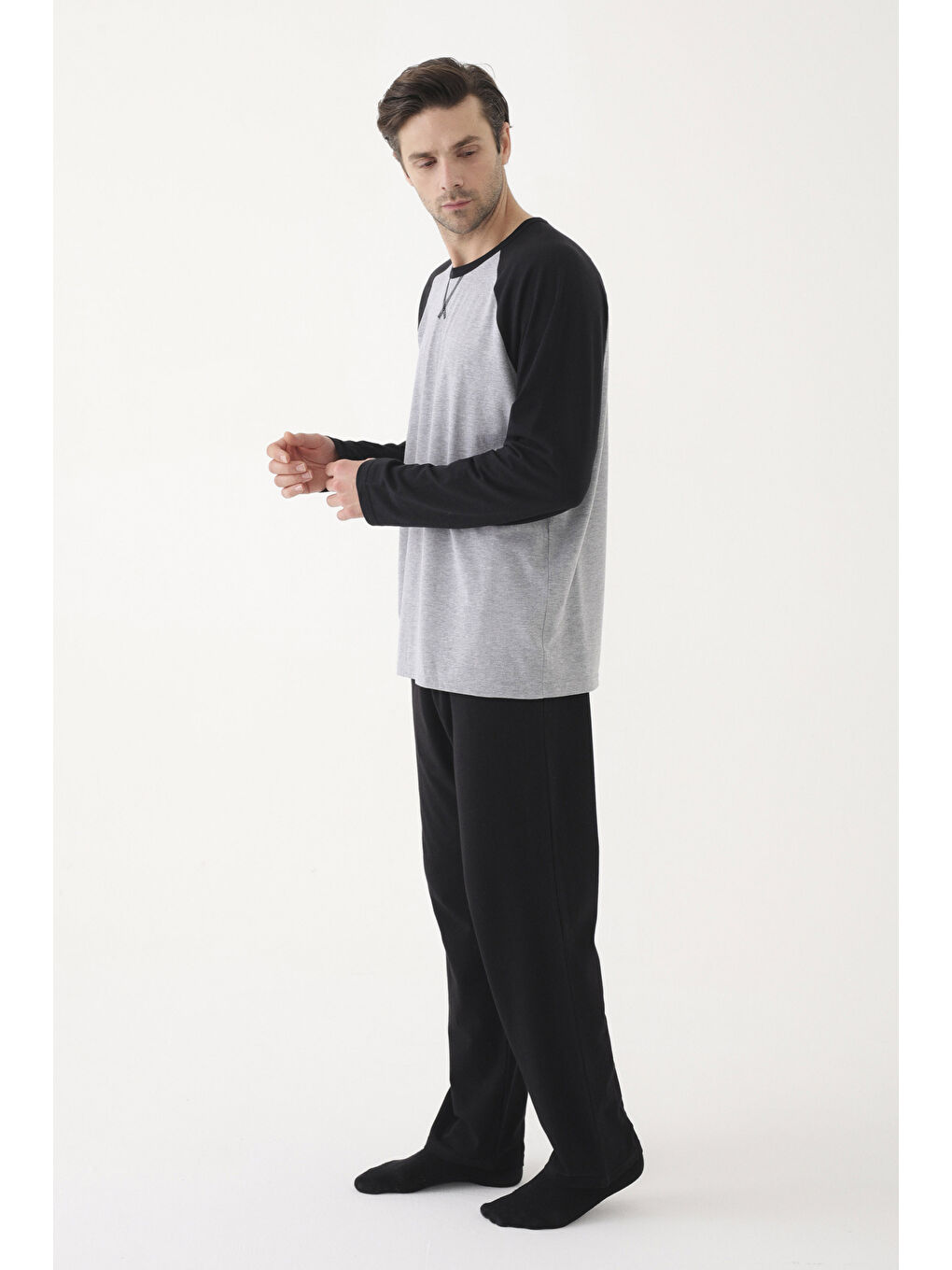 Erkek Pamuklu Siyah - Gri Uzun Kollu Cepli Pijama Takımı - S000328084-37287 |