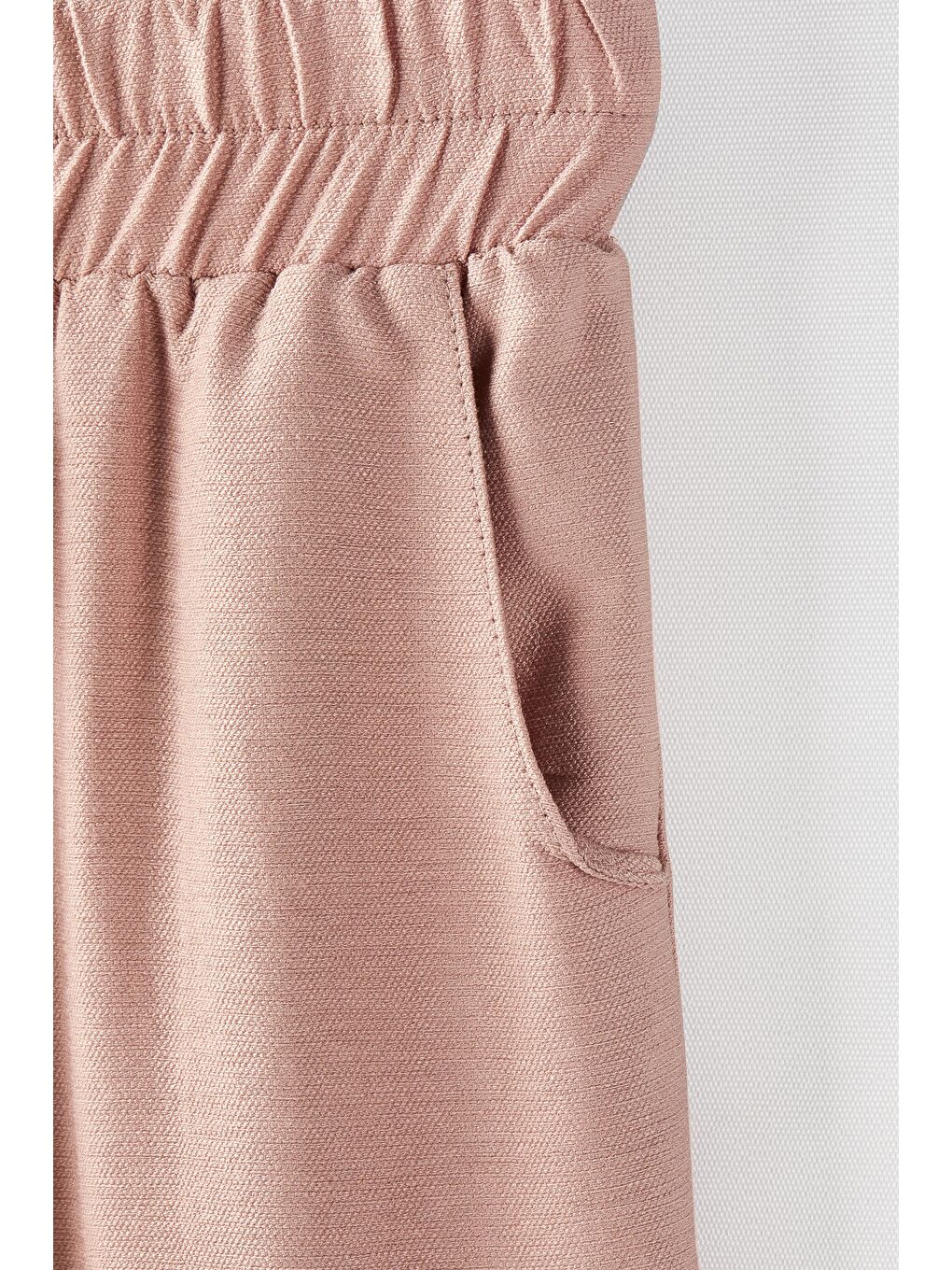 Pembe Kız Bol Pantolon-3