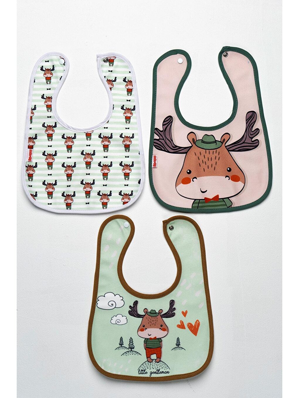 Geyik Temalı Kare 3 Parça Microfiber Mama Önlüğü Kendi Kutusunda (su Geçirmez) Çıtçıtlı-1