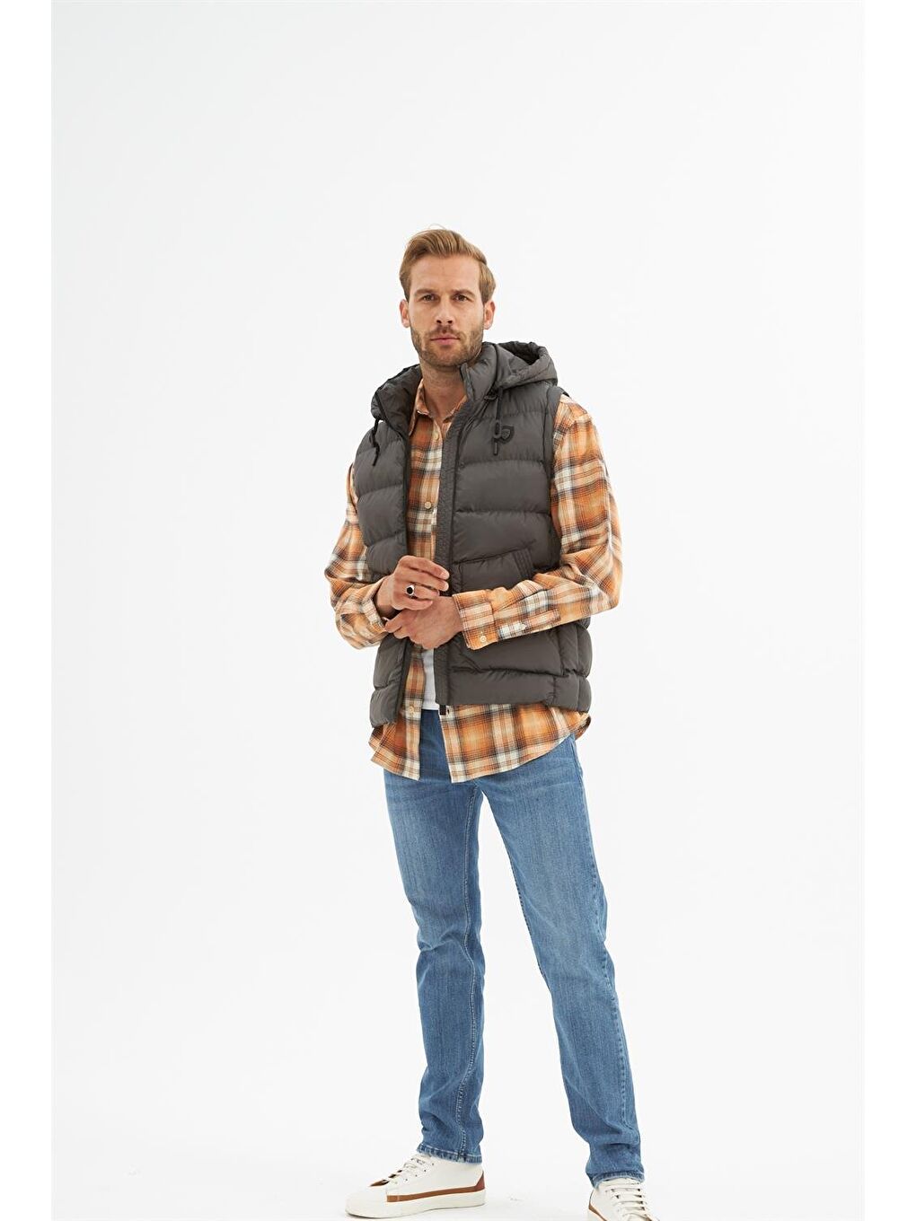 Erkek Çıkarılabilir Kapüşonlu Cep Detaylı Şişme Yelek Antrasit-1