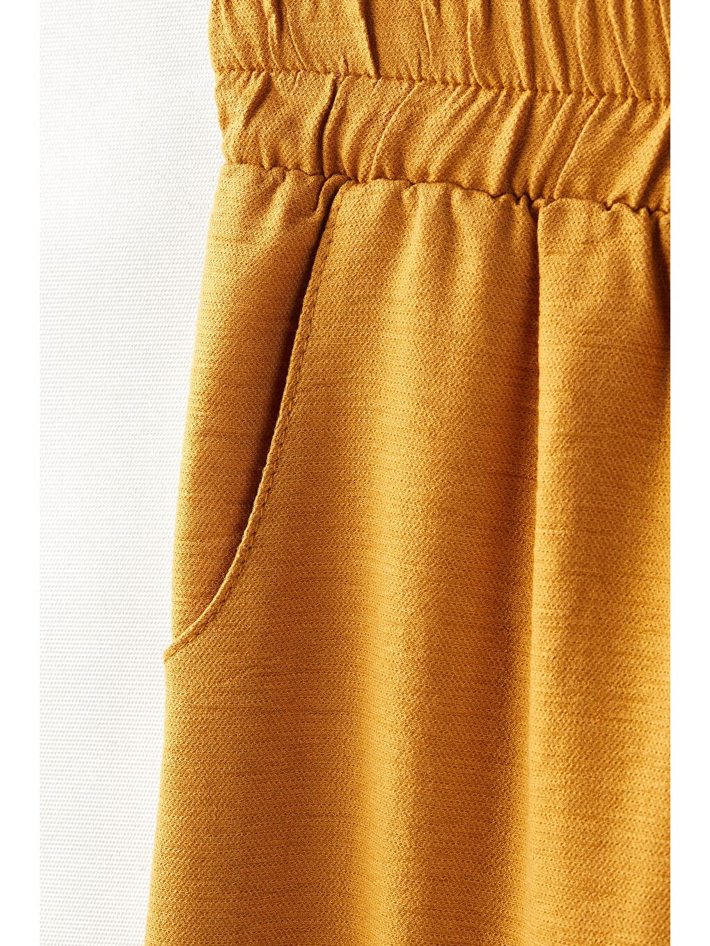 Sarı Kız Bol Pantolon-3