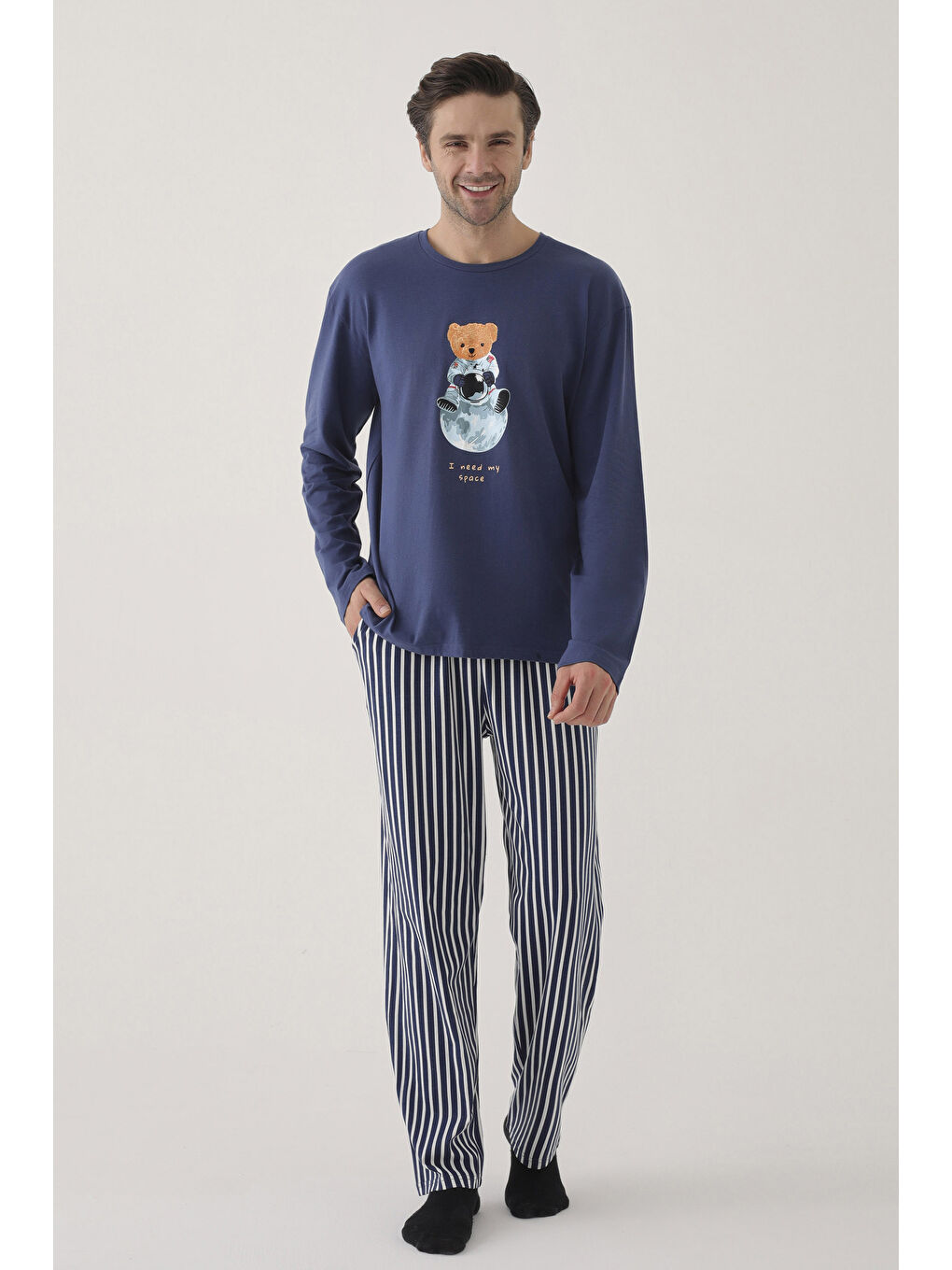 Mavi Erkek Pamuklu Uzun Kollu Üst Astronot Baskılı Alt Çizgili Pijama Takımı-1
