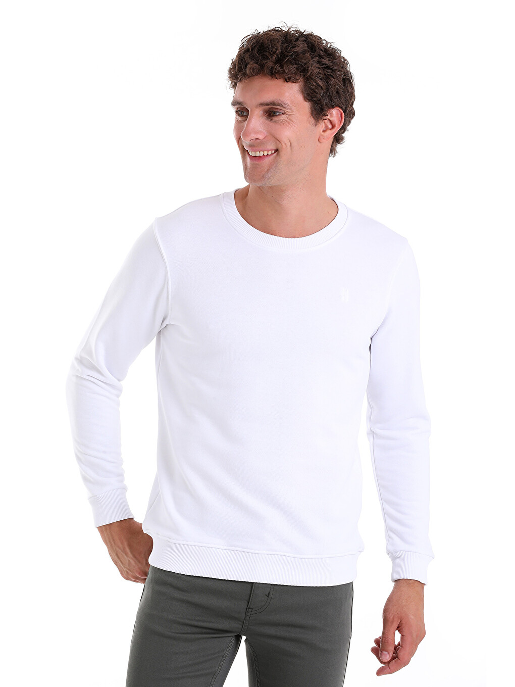Beyaz Regular Fit Düz Pamuklu Bisiklet Yaka Sweatshirt-2