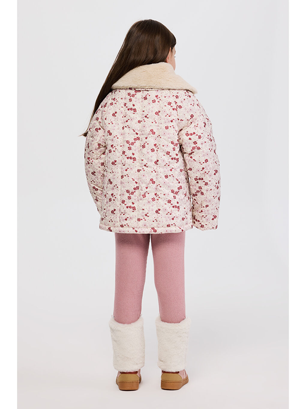Kız Çocuk Yakası Tak Çıkar Kürk Detaylı Çiçek Desenli Astarlı Ekru Mont-6