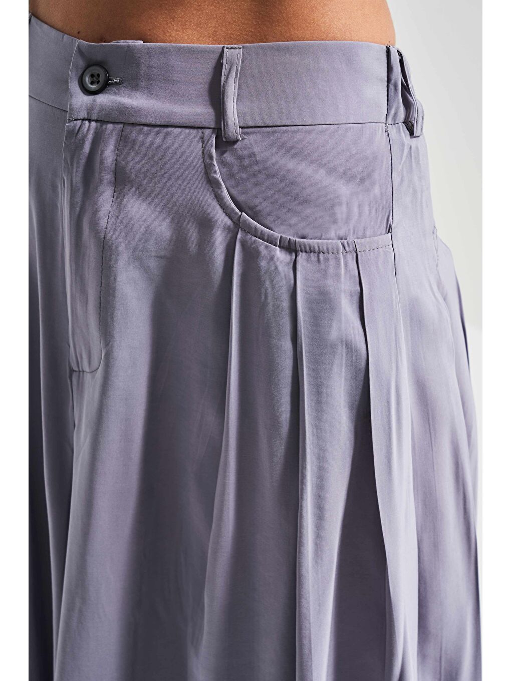 Kadın Açık Antrasit Renk Süper Palazzo Fit Dökümlü Kumaş Tasarım Pantolon-4