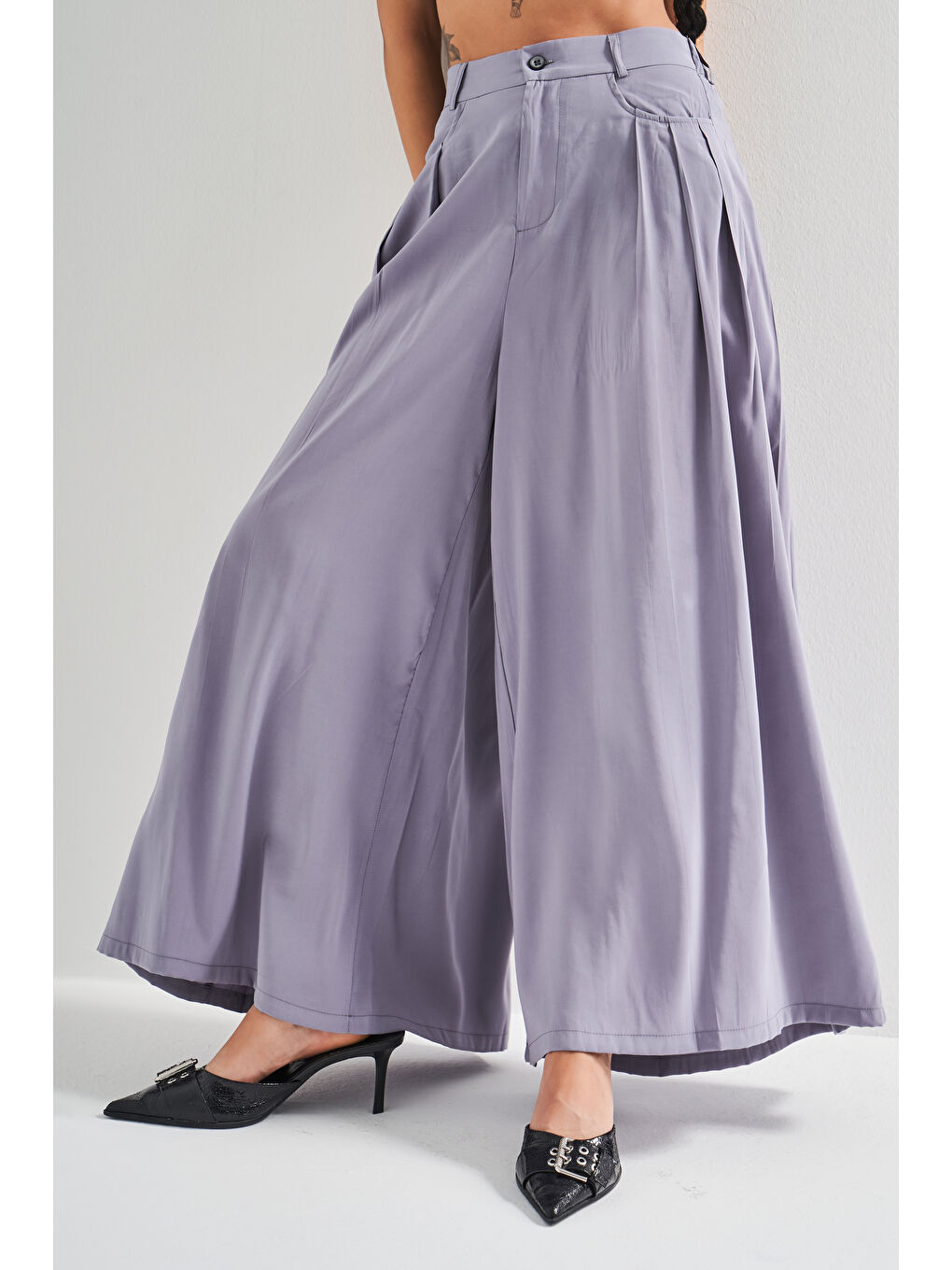 Kadın Açık Antrasit Renk Süper Palazzo Fit Dökümlü Kumaş Tasarım Pantolon-2