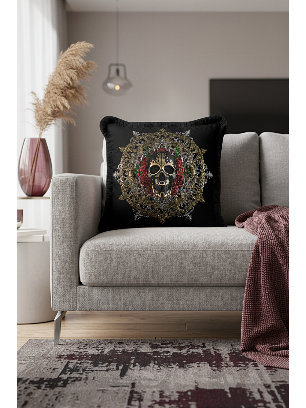 Karışık Barok Lüks Saçaklı Yastık Kılıfı - Gotik Süslemeli Siyah Altın Renkli Püsküllü Kırlent Kılıfı