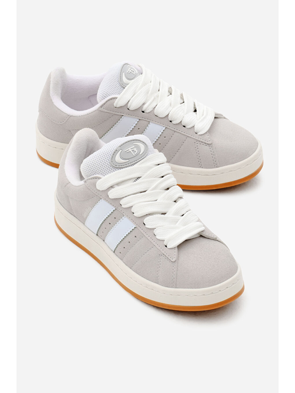 Kadın Gri Termo Taban Yanı Şeritli Bağcıklı Spor Ayakkabı-2