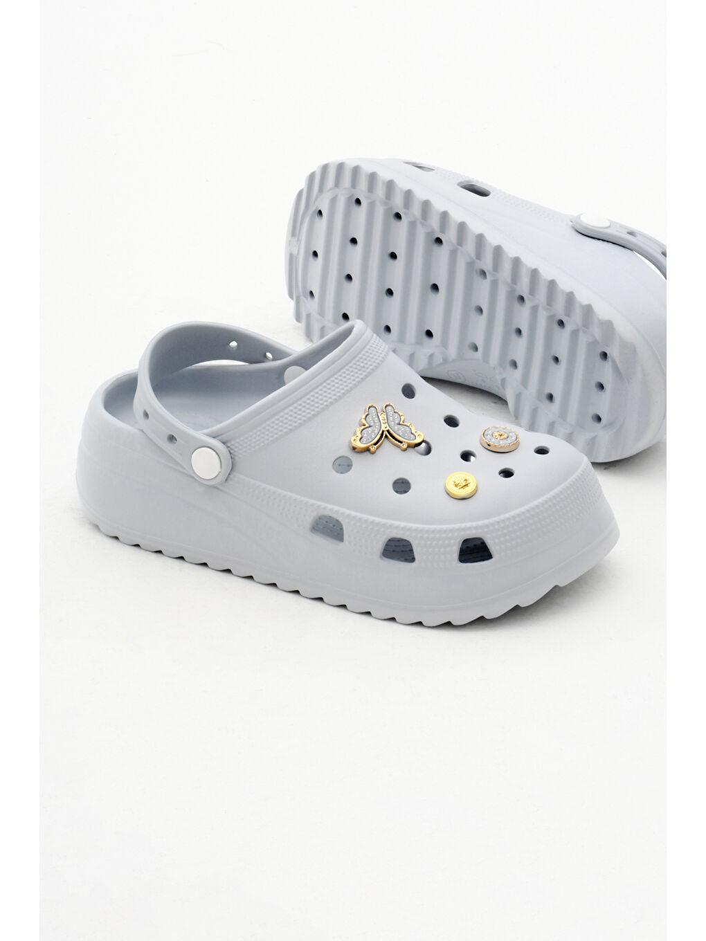 Kadın Gri Önü Aksesuarlı Yüksek Taban Eva Sandalet-3