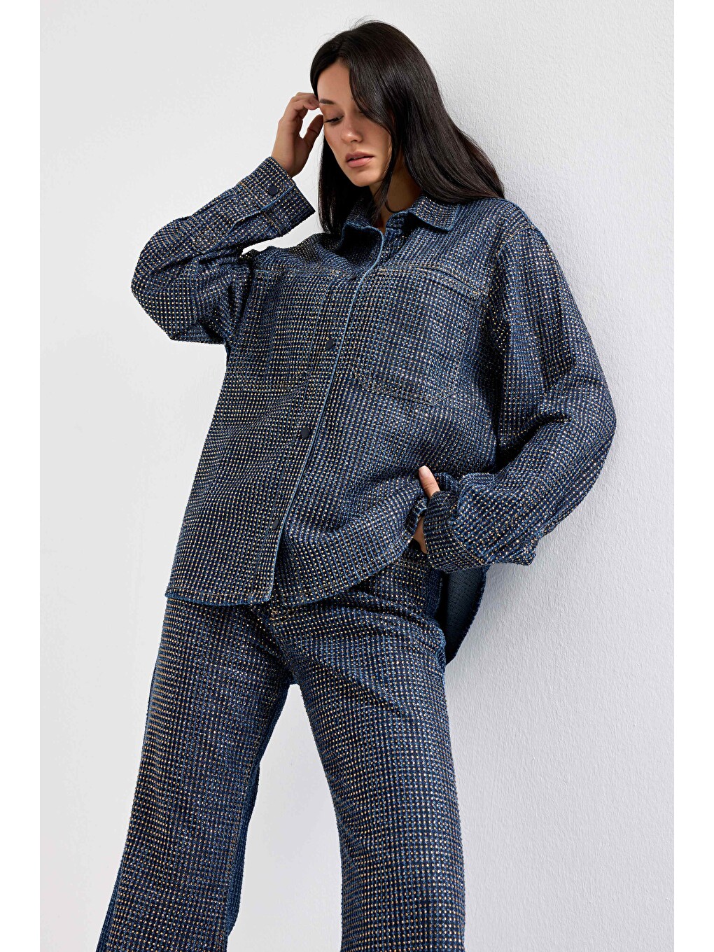Mavi Kadın T.kot Rengi T-1w5-7 Oversize Parlak Taşlı Özel Tasarım Denim Ceket-1
