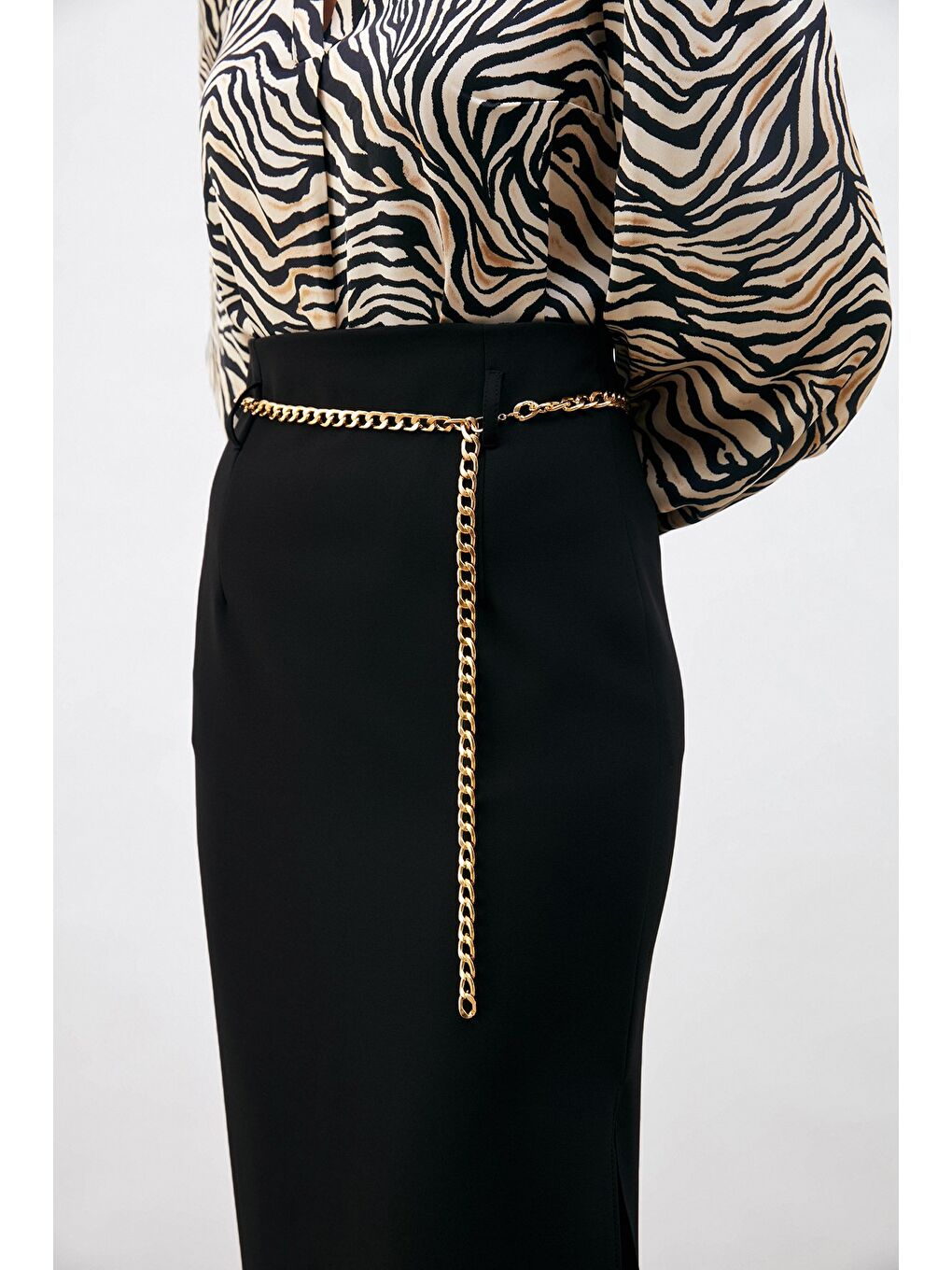 Zincir Kemerli Kalem Etek - Siyah-4