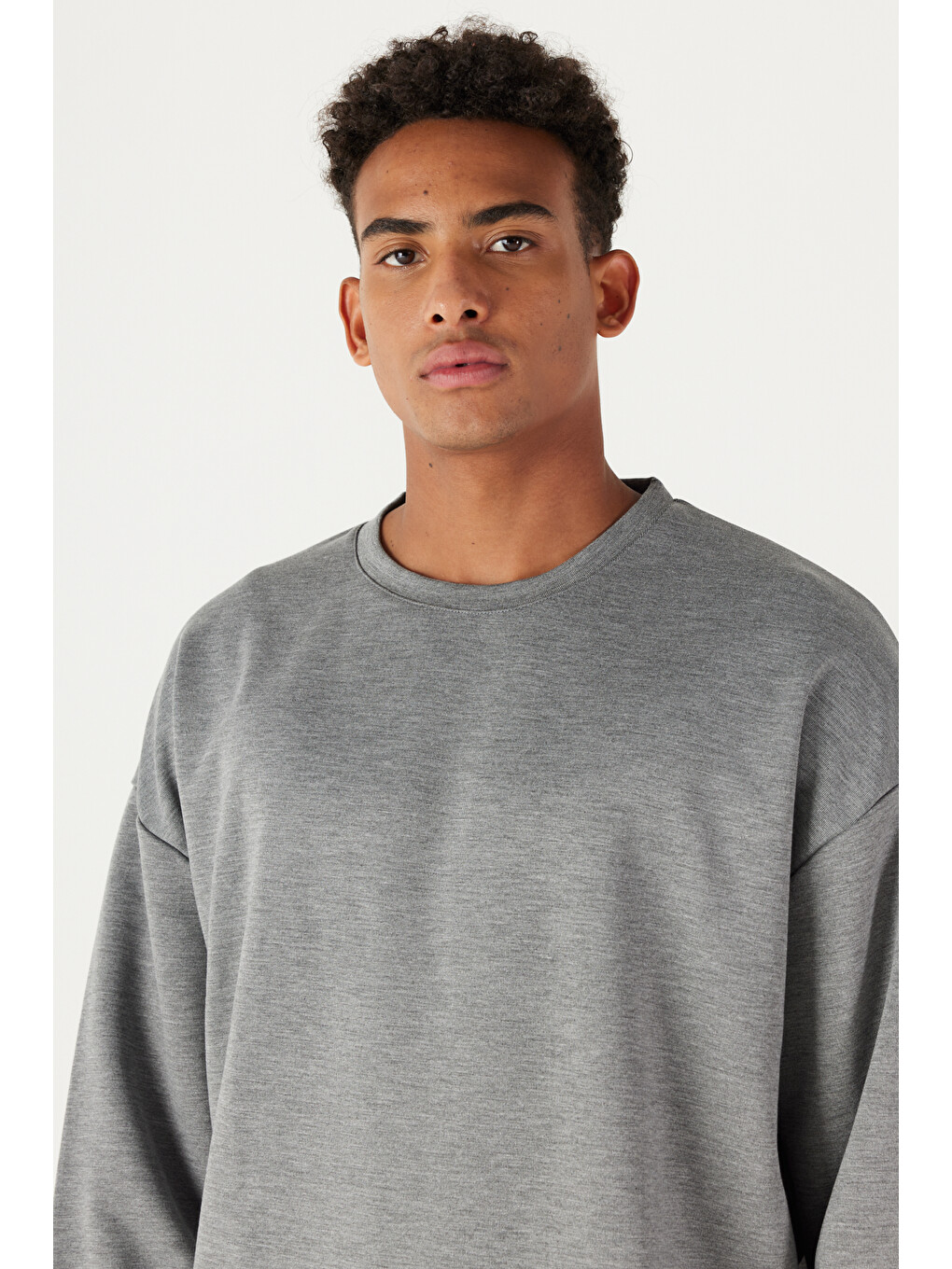 Erkek Gri Melanj Oversize Bol Kesim Bisiklet Yaka Düz Sweatshirt-3