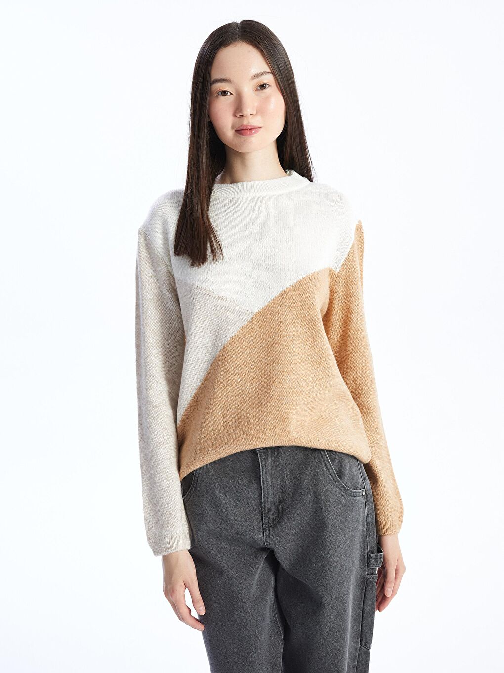 Beyaz Renk Bloklu Kadın Örme Kazak Bgt05