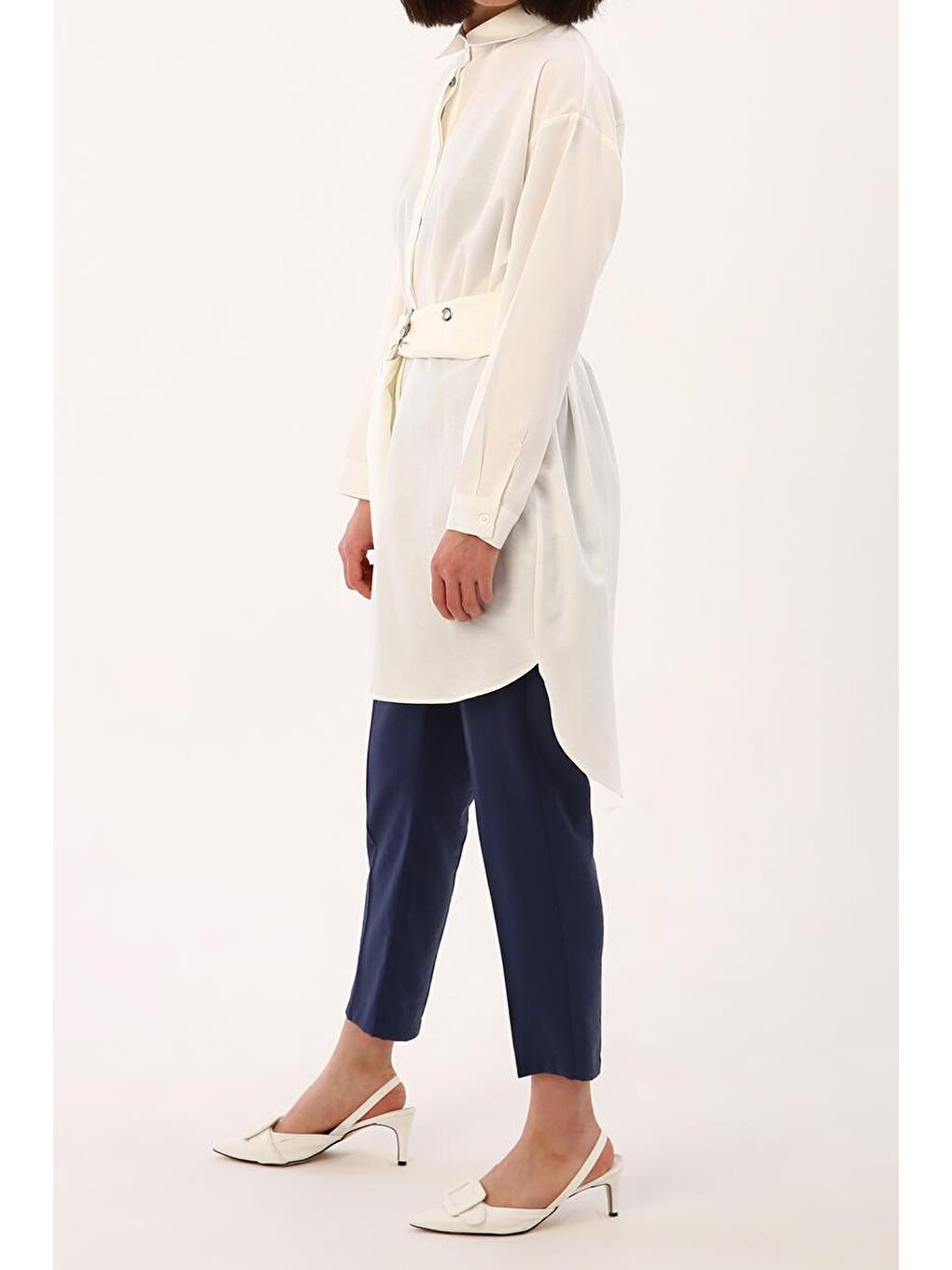 Ekru-Kuşaklı Rahat Kalıp Gömlek-2