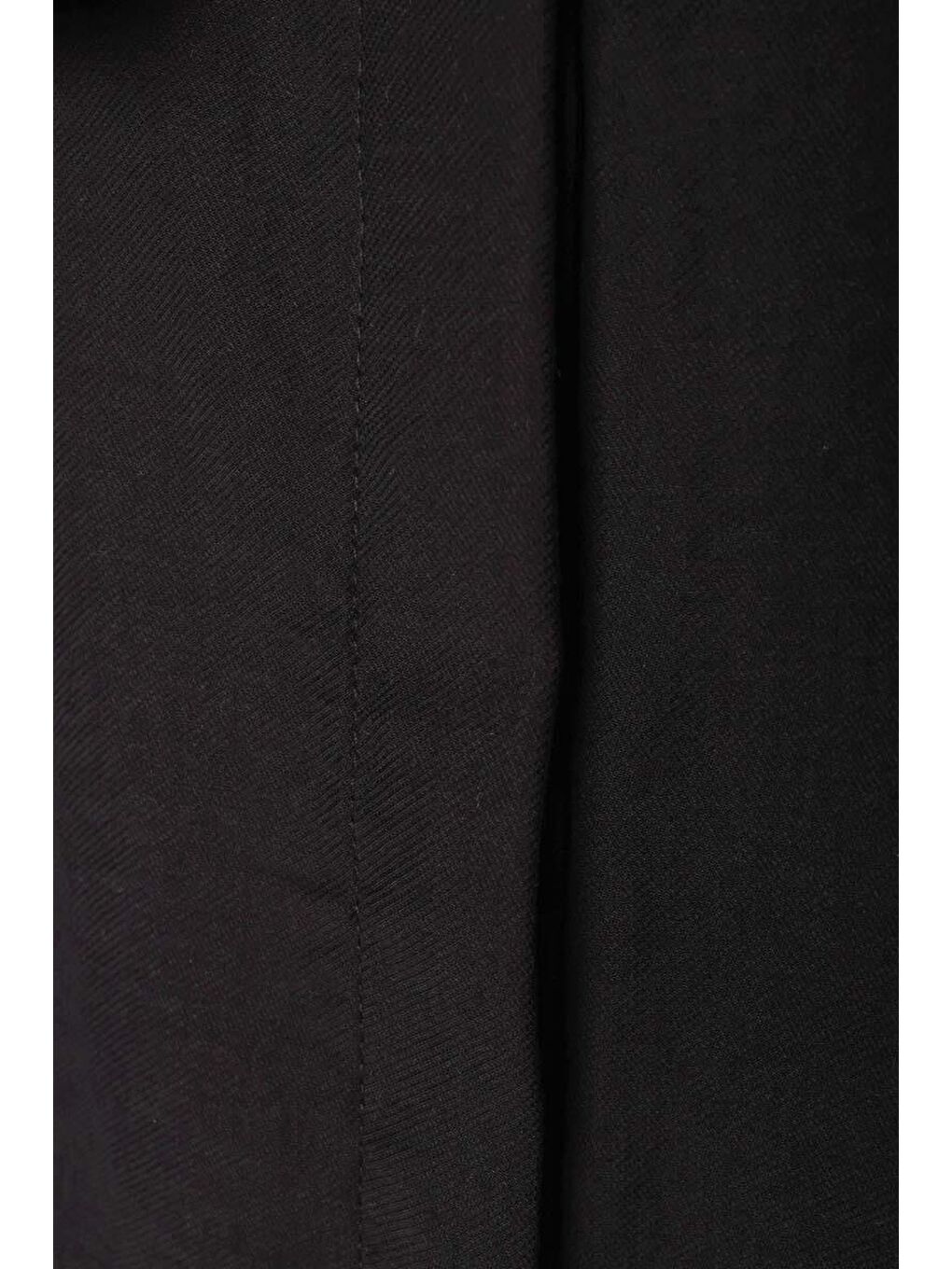 Siyah-Dökümlü Rüzgarlıklı Gömlek-7