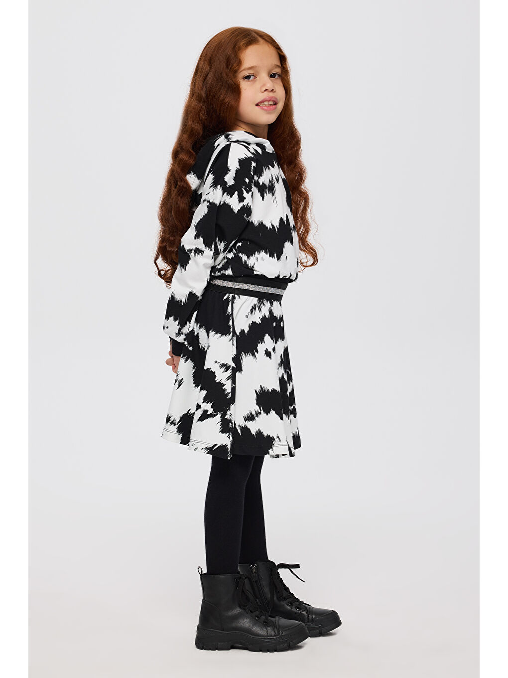 Kız Çocuk Beli Simli Lastikli Desenli Örme Siyah Etek-2