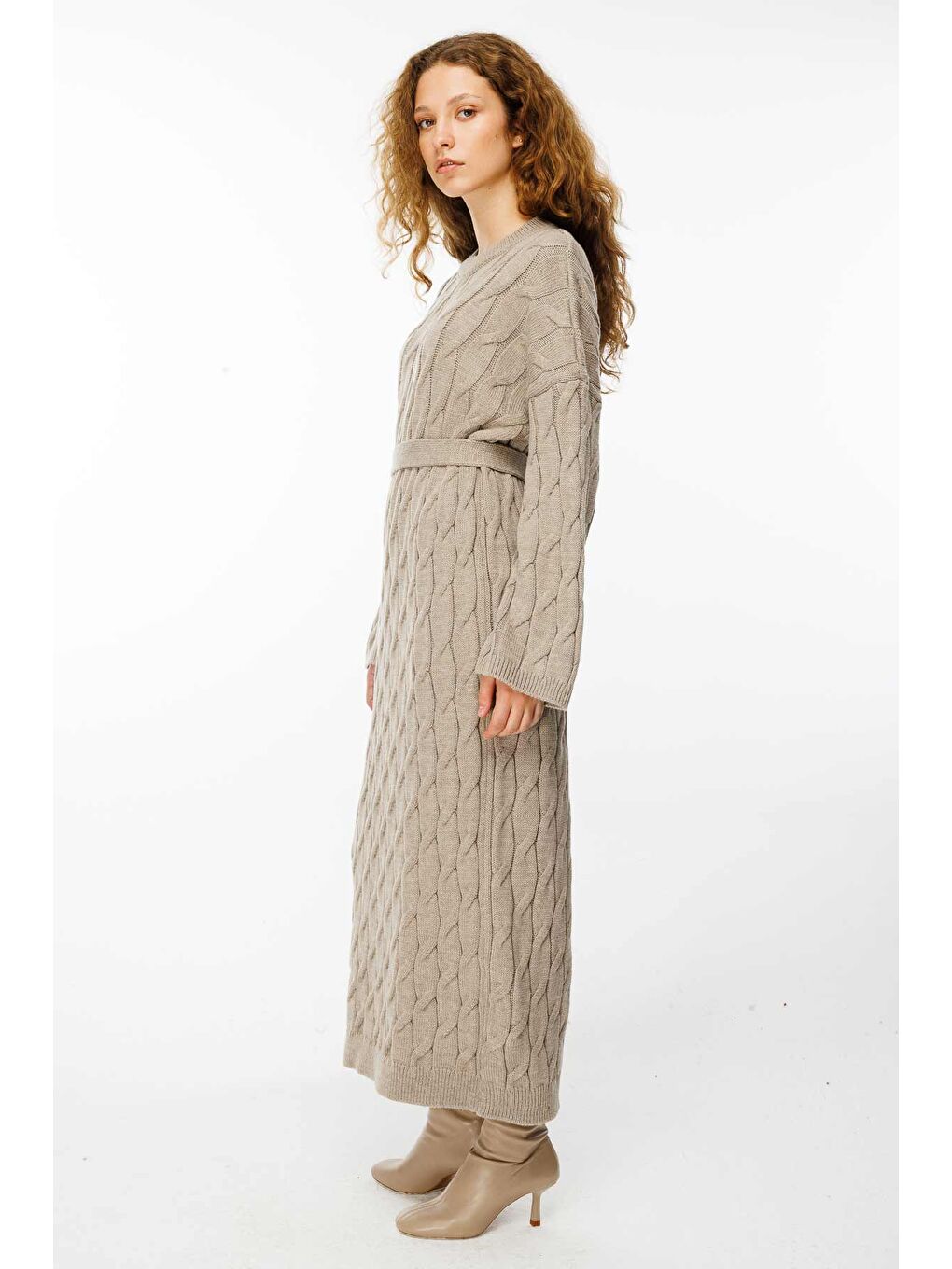 Bej Saç Örgü Motifli Vizon Triko Elbise-3