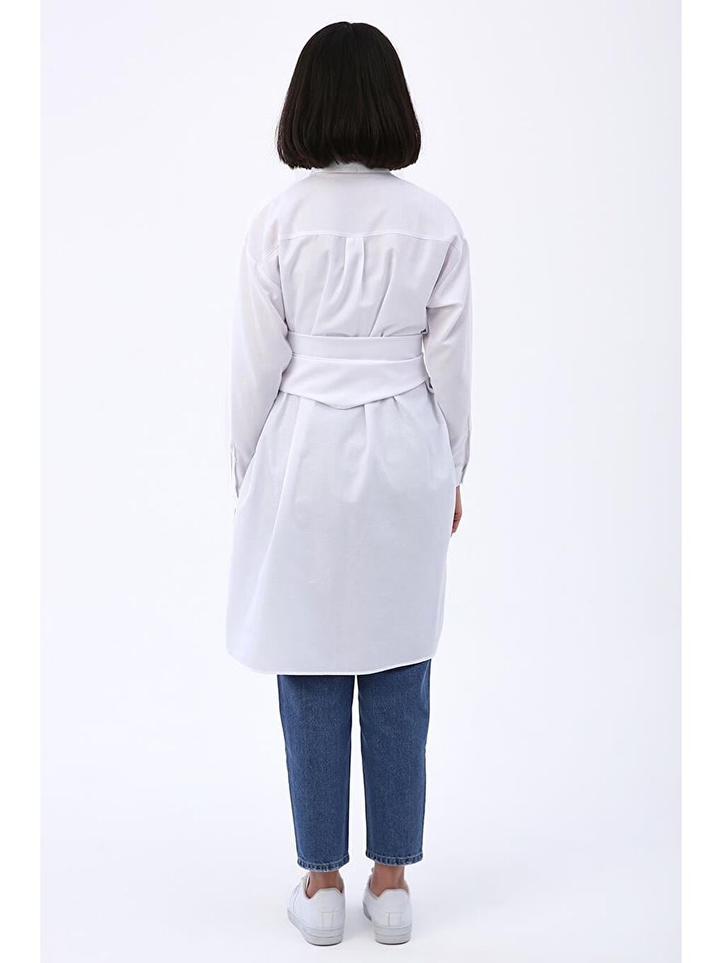 Beyaz Kuşaklı Rahat Kalıp Gömlek Tunik-3