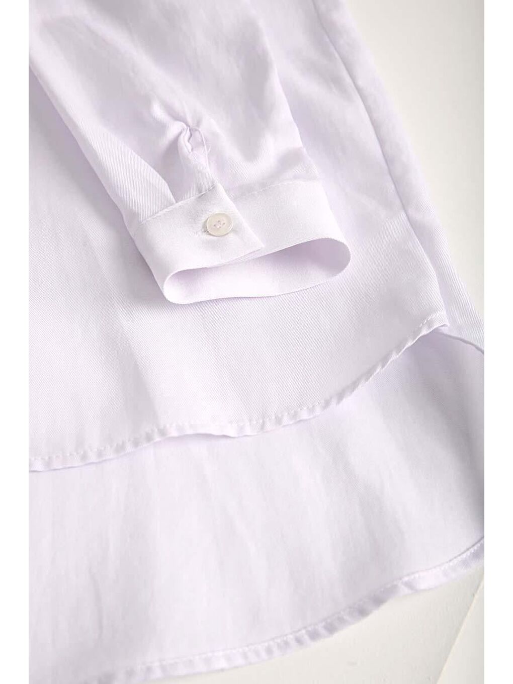 Beyaz Kuşaklı Rahat Kalıp Gömlek Tunik-5