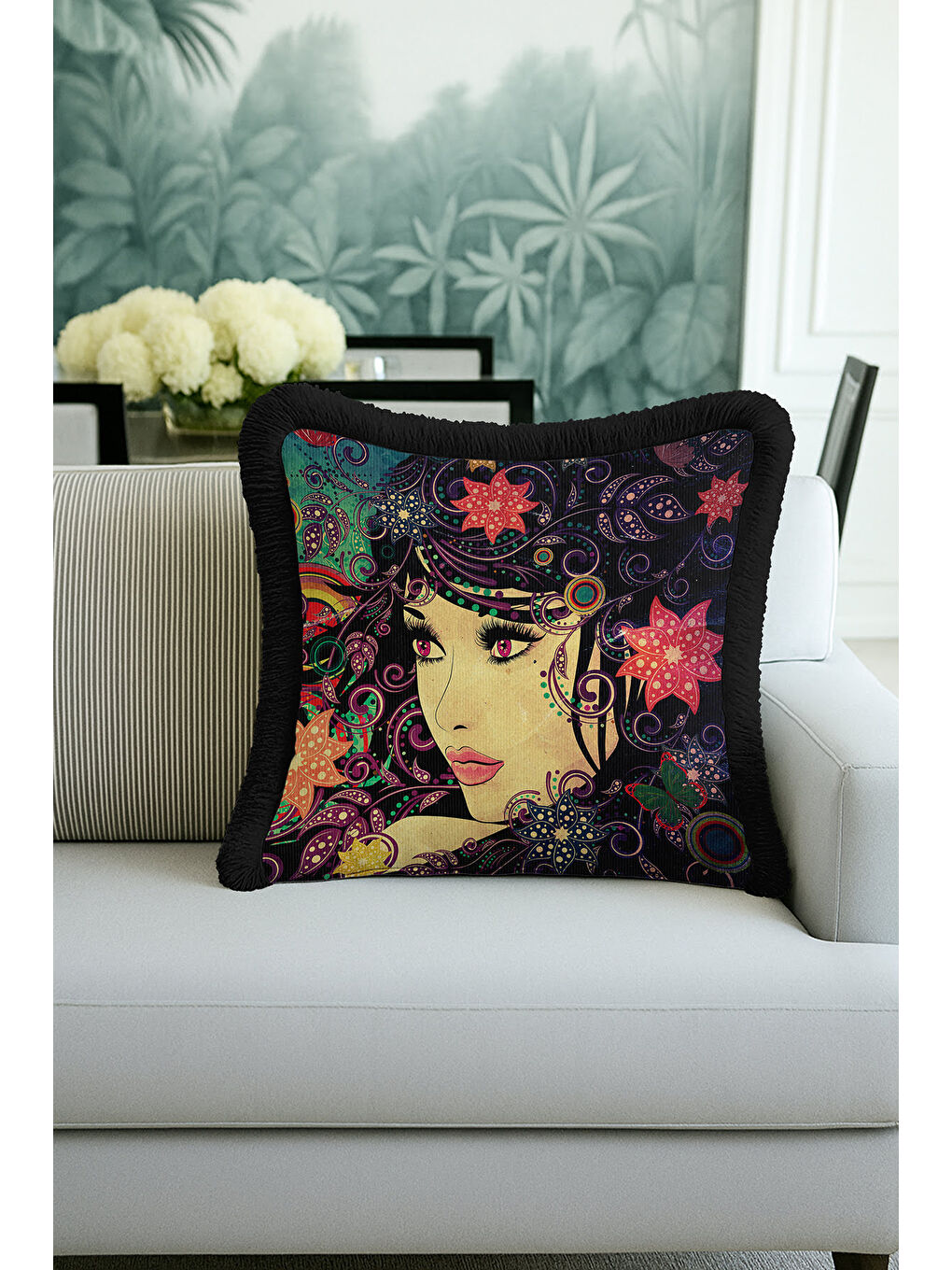 Karışık Sanatsal Kadın Portre Saçaklı Yastık Kılıfı - Renkli Bohem Koyu Zemin Siyah Püsküllü Kırlent Kılıfı-1