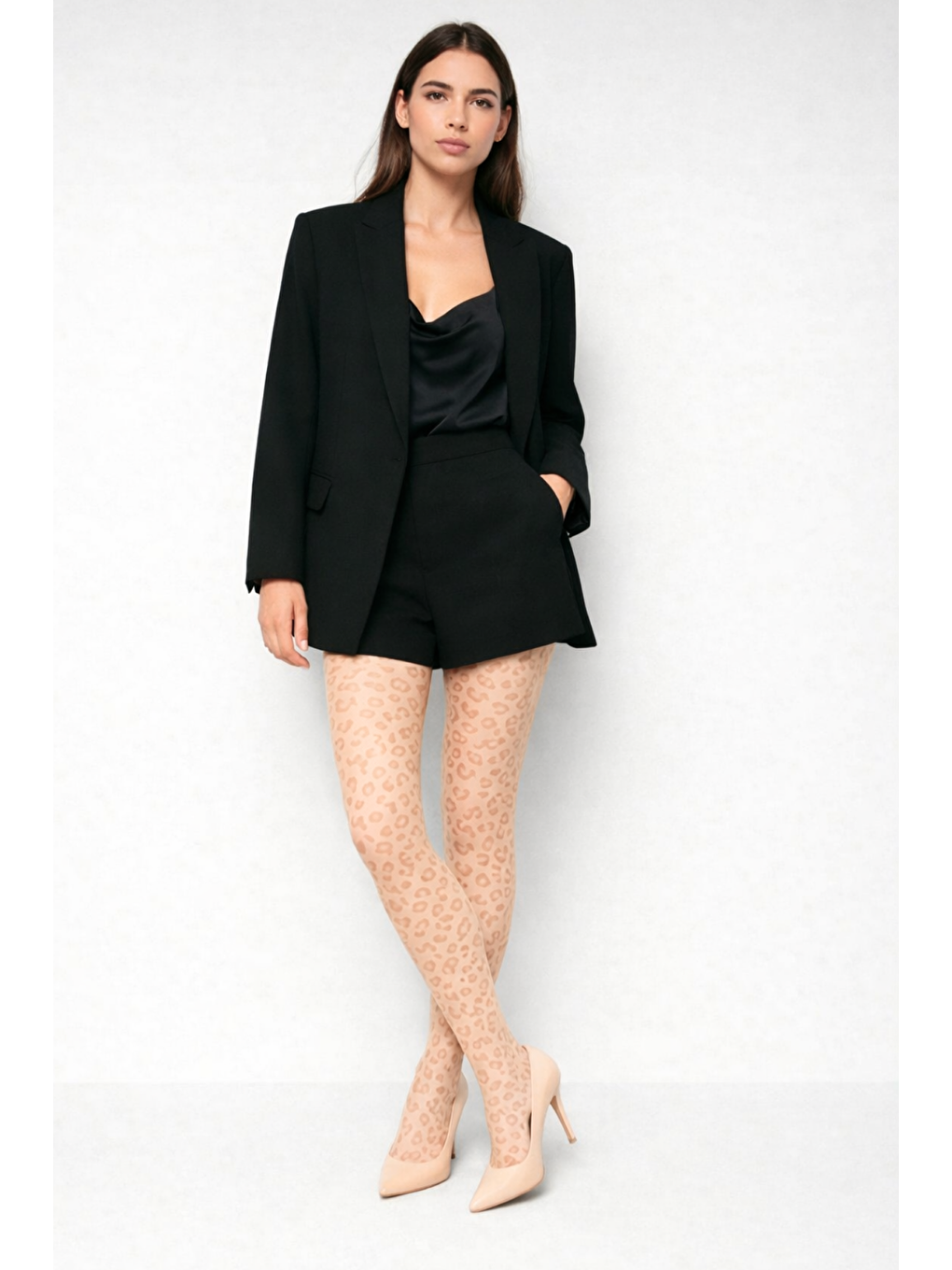 Bej Kadın Leopar Desenli İnce Külotlu Çorap Ten