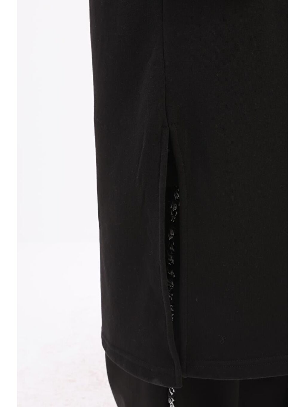 Siyah Dik Yaka Yırtmaçlı Şardonlu Yelek-4