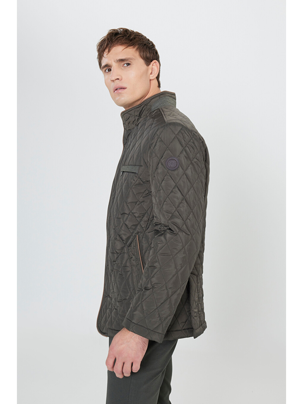 Erkek Haki Standart Fit Normal Kesim Dik Yaka Desenli Kapitone Overcoat-2