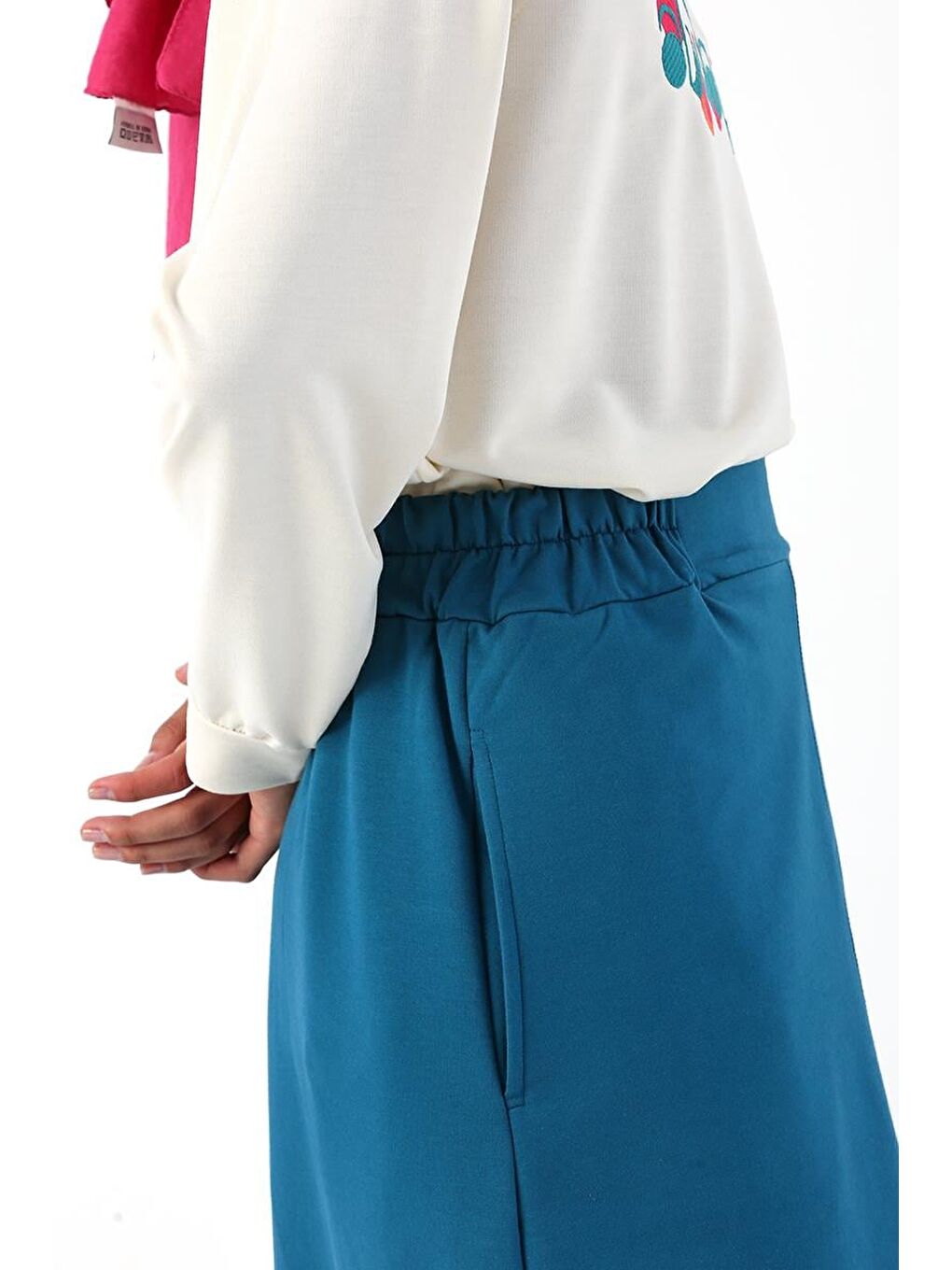 Açık Petrol Beli Lastikli Düz Dar Etek-4