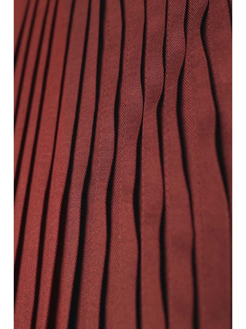 Kahverengi Kiremit Pileli Viskon Elbise-4