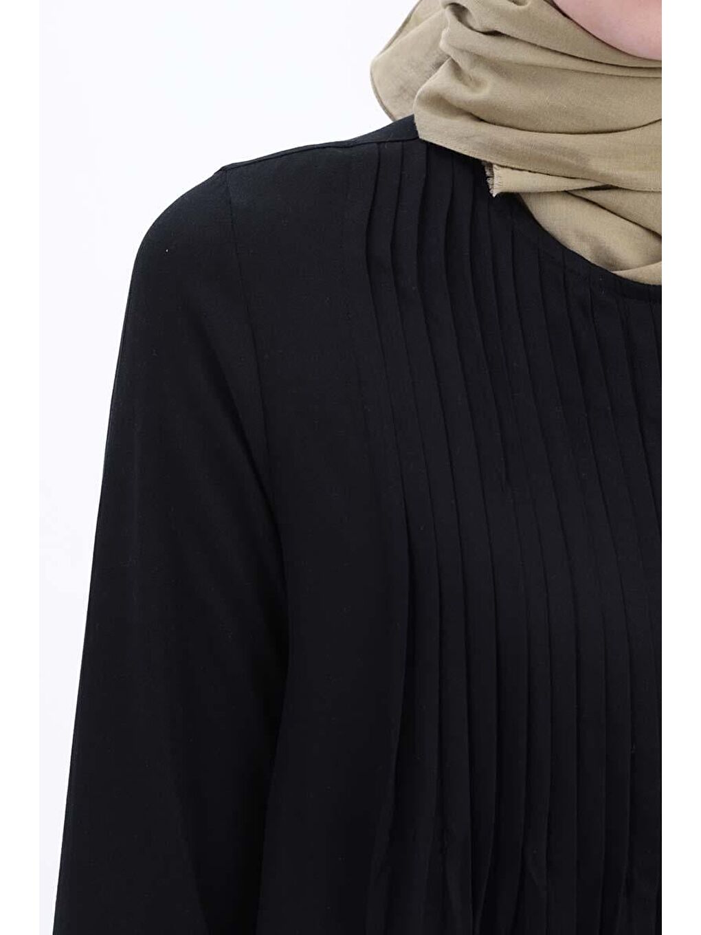 Siyah Pileli Viskon Elbise-4