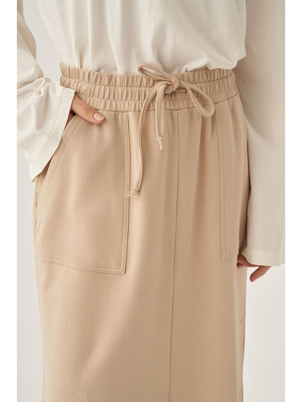 Bej-Pamuklu İki Cepli Etek-4