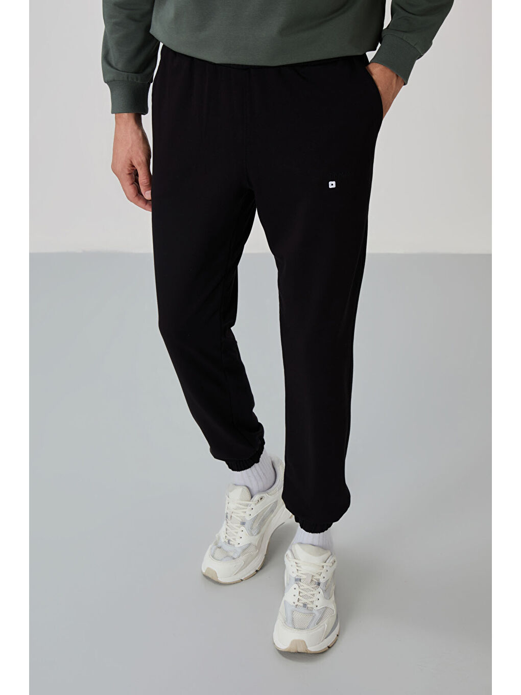 Yeşil Çağla - Siyah Casual O Yaka Lastik Paça Erkek Oversize Eşofman Takımı - 85120-2