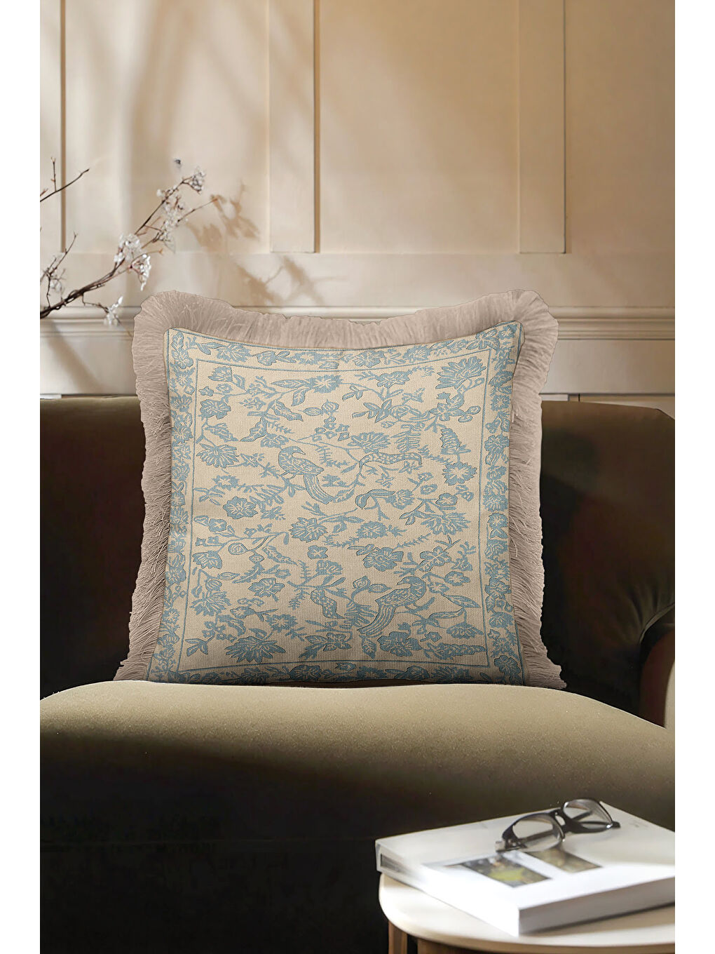 Karışık Zarif Kuş Motifli Saçaklı Yastık Kılıfı - Klasik Bahçe Etnik Mavi Bej Püsküllü Kırlent Kılıfı-3