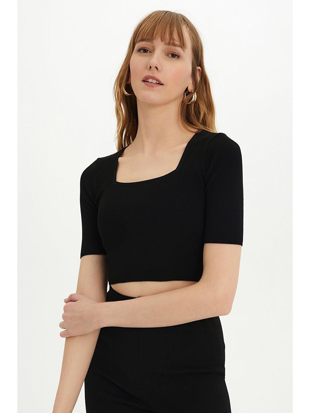 Siyah Kare Yaka Triko Crop SWK4384Sİ