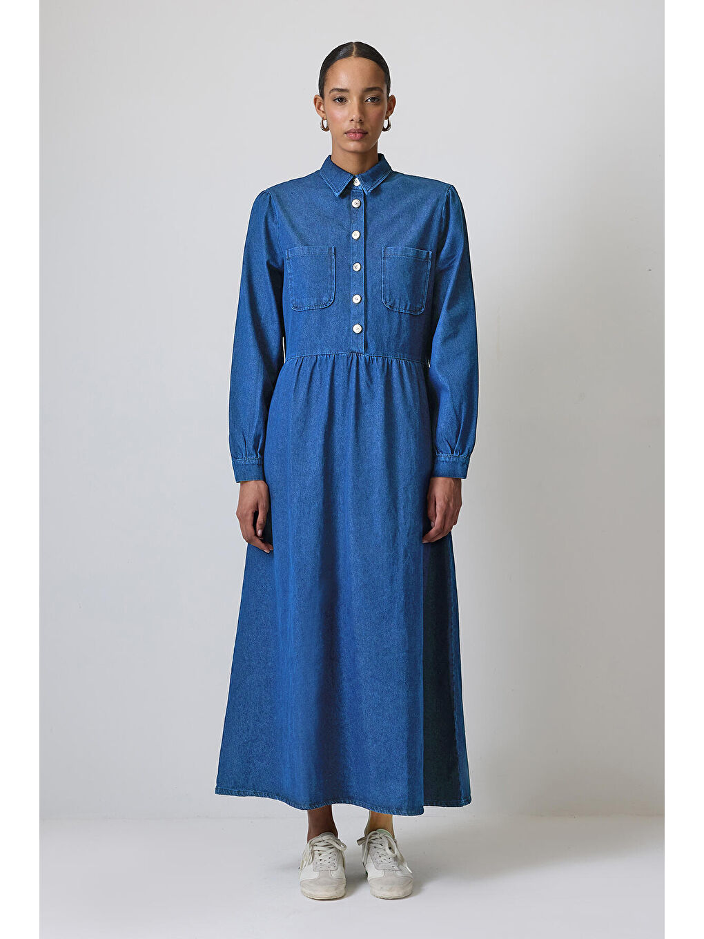 Mavi Cep Detaylı Denim Elbise