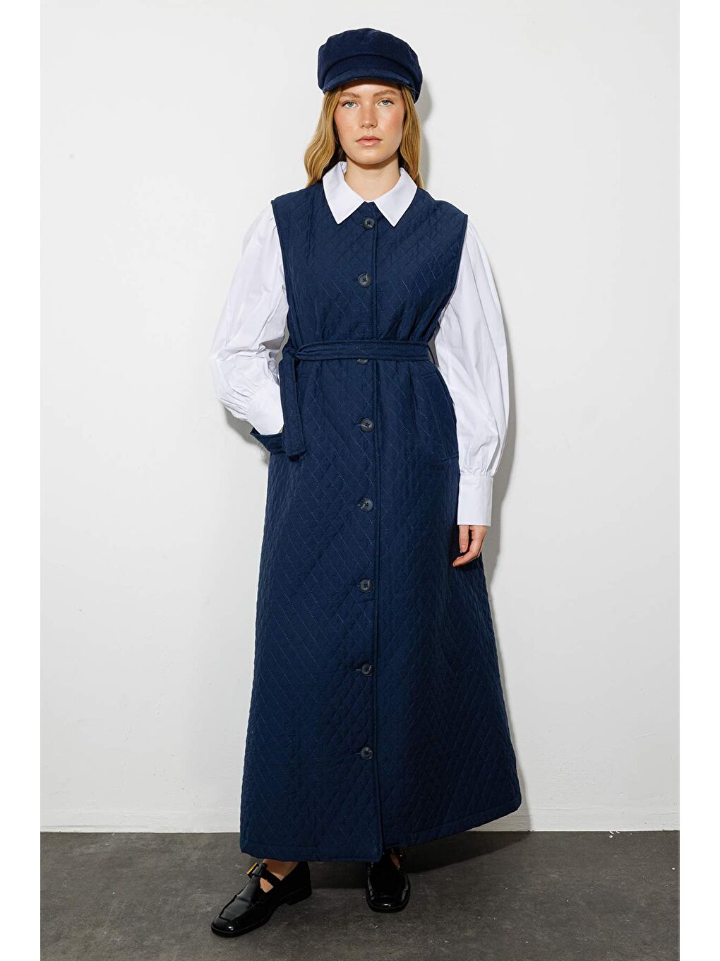 Kapitone Lacivert Jile