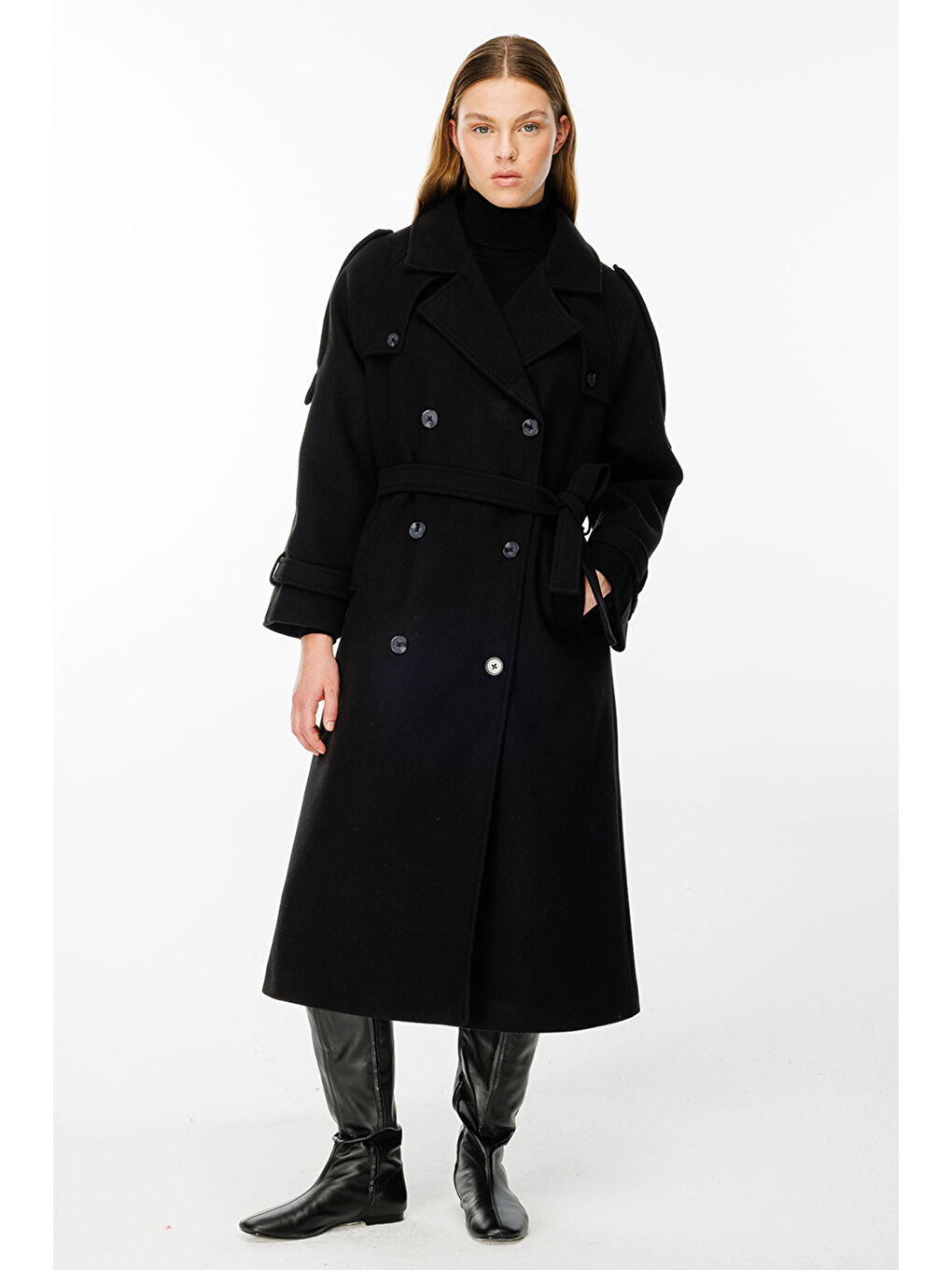 Allerli Uzun Siyah Kaşe Kaban-4