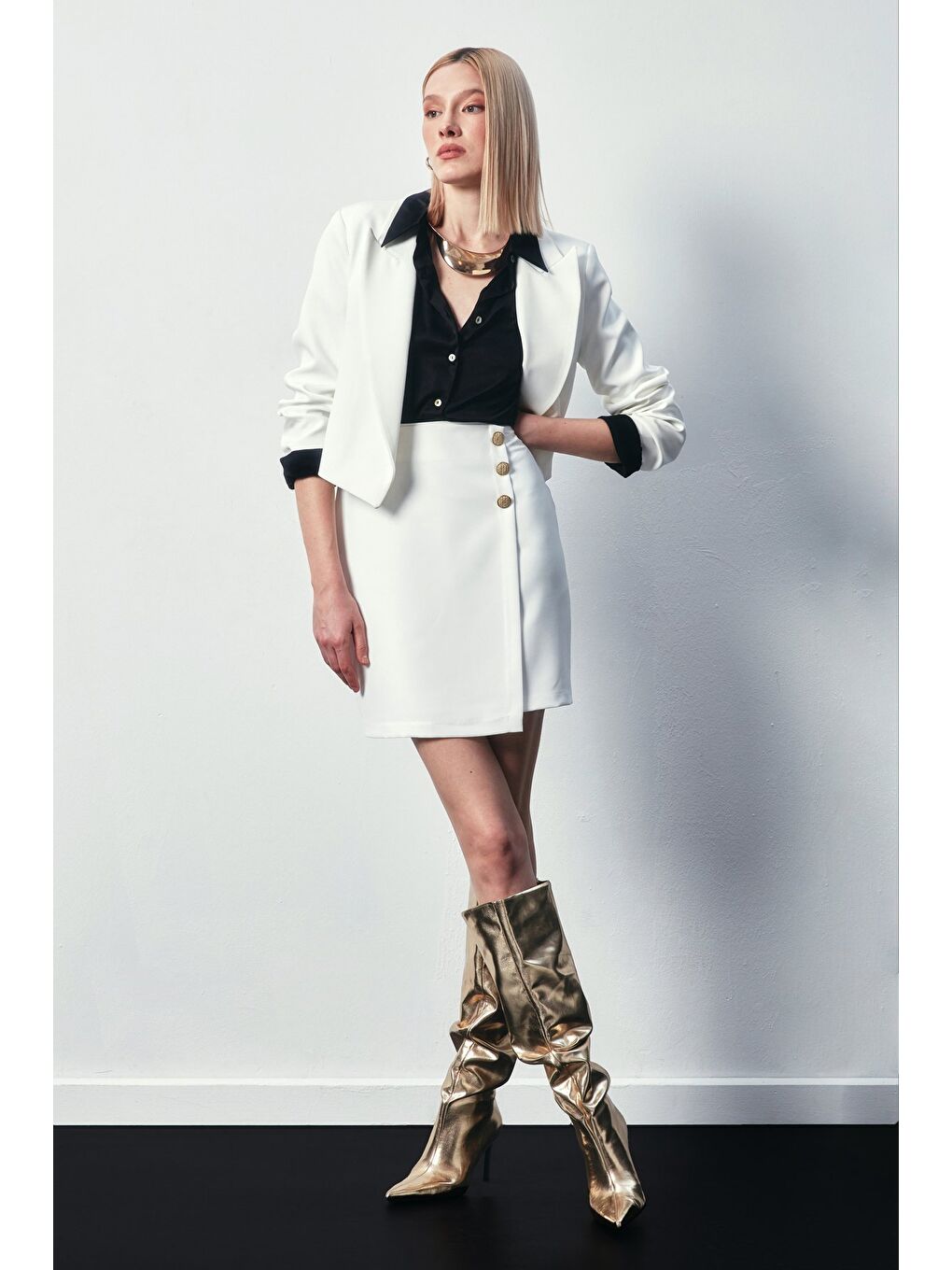 Kruvaze Düğme Detaylı Etek - Ekru-1