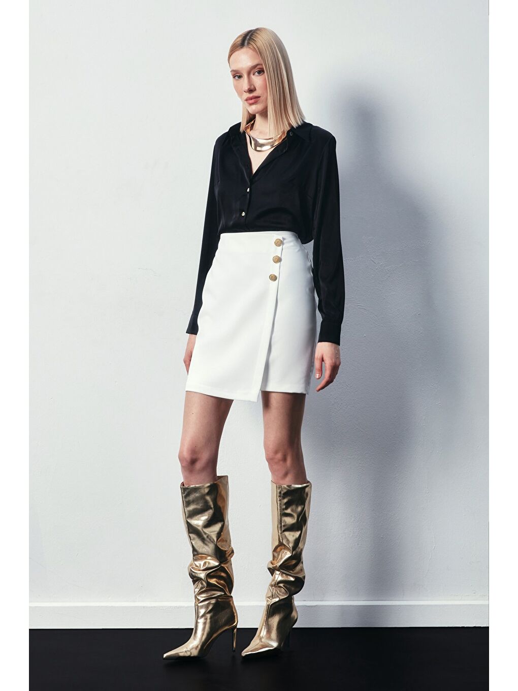 Kruvaze Düğme Detaylı Etek - Ekru-5