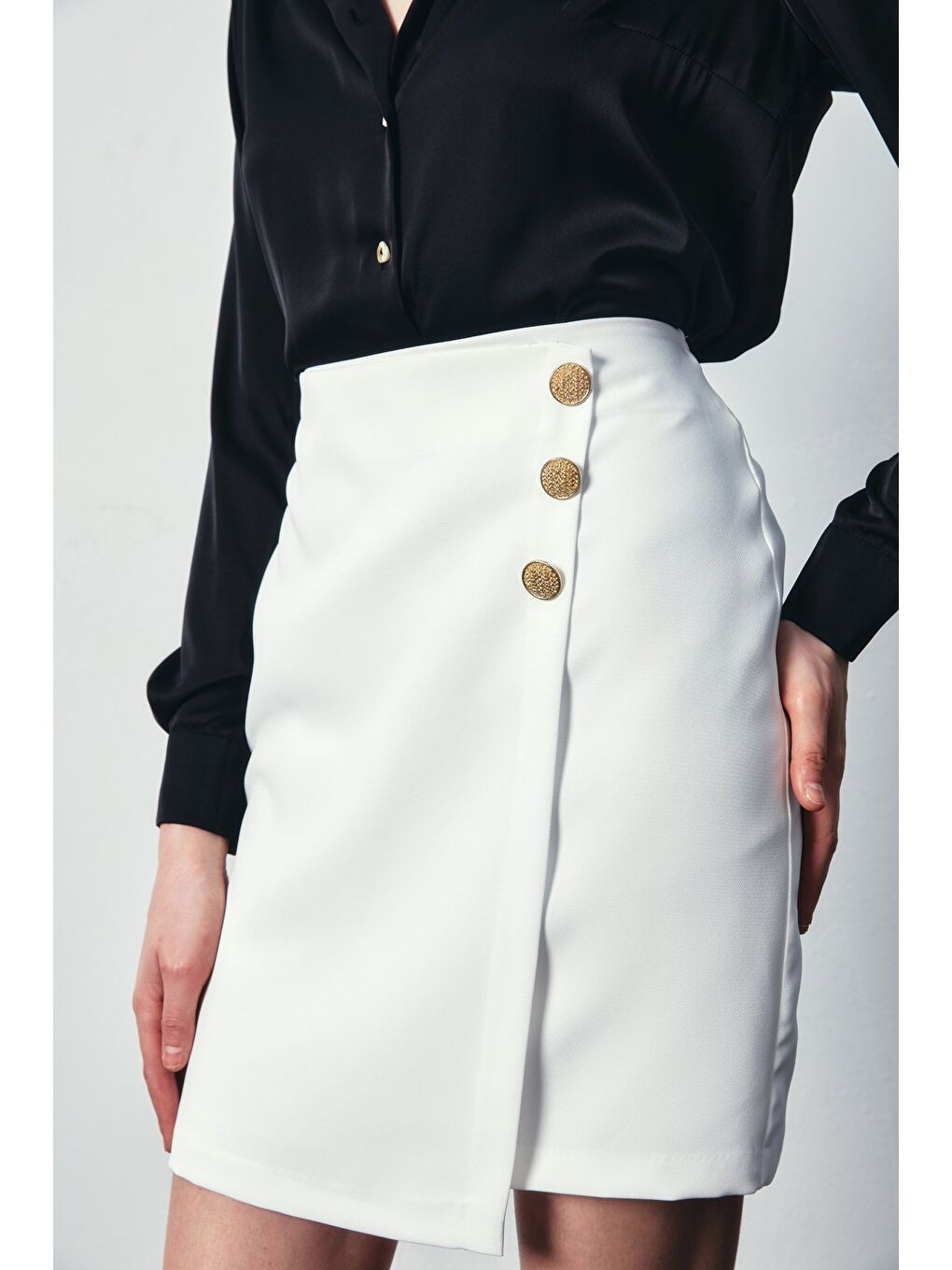 Kruvaze Düğme Detaylı Etek - Ekru-6