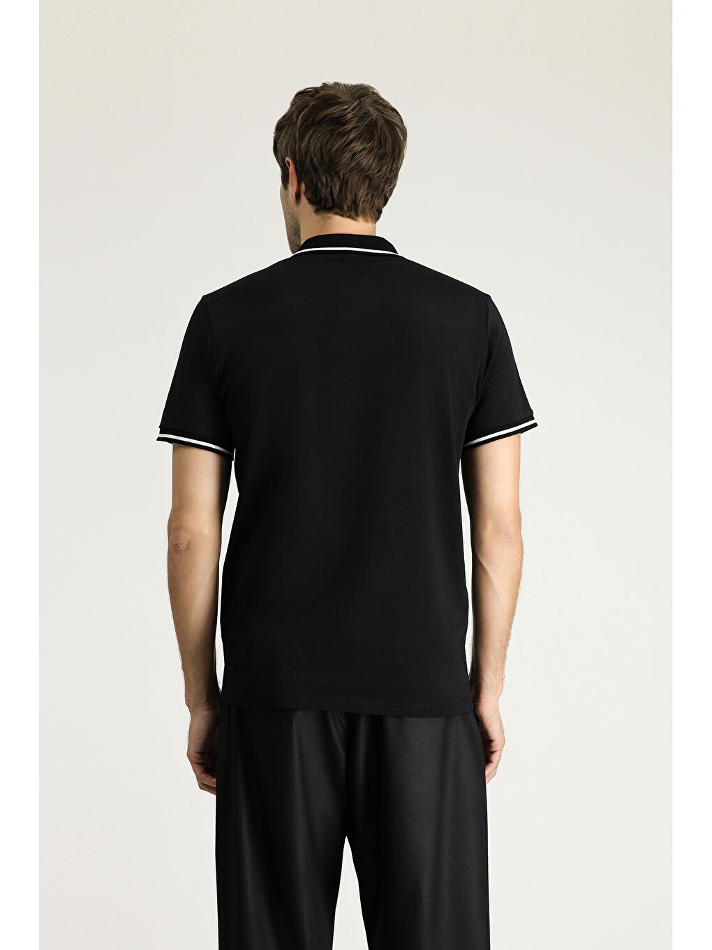 Siyah Polo Yaka Slim Fit Dar Kesim Nakışlı Süprem Pamuklu Büyük Beden Tişört-5