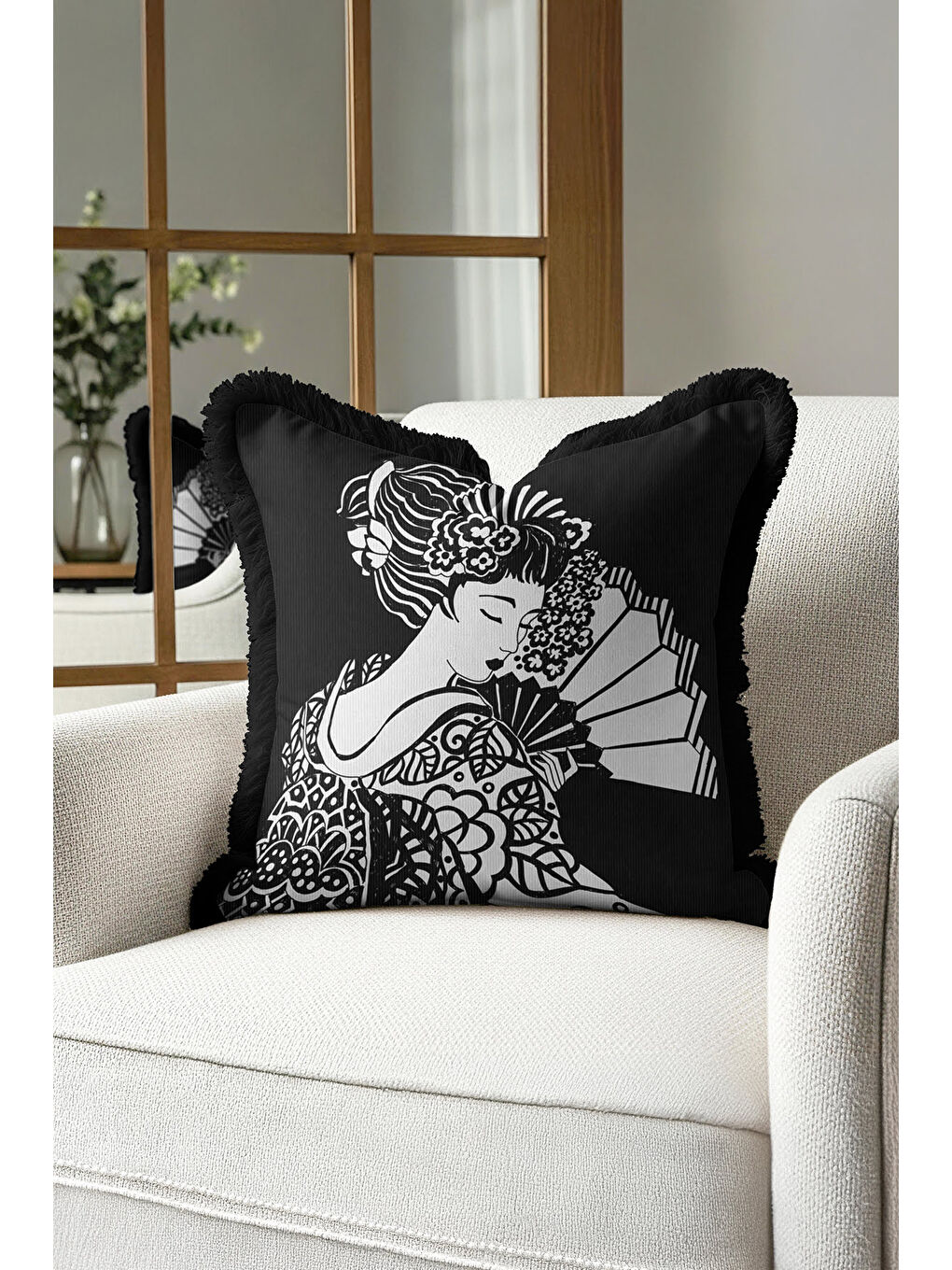 Karışık Japon Esintili Lüks Saçaklı Yastık Kılıfı - Monokrom Bohem Siyah Püsküllü Kırlent Kılıfı-3