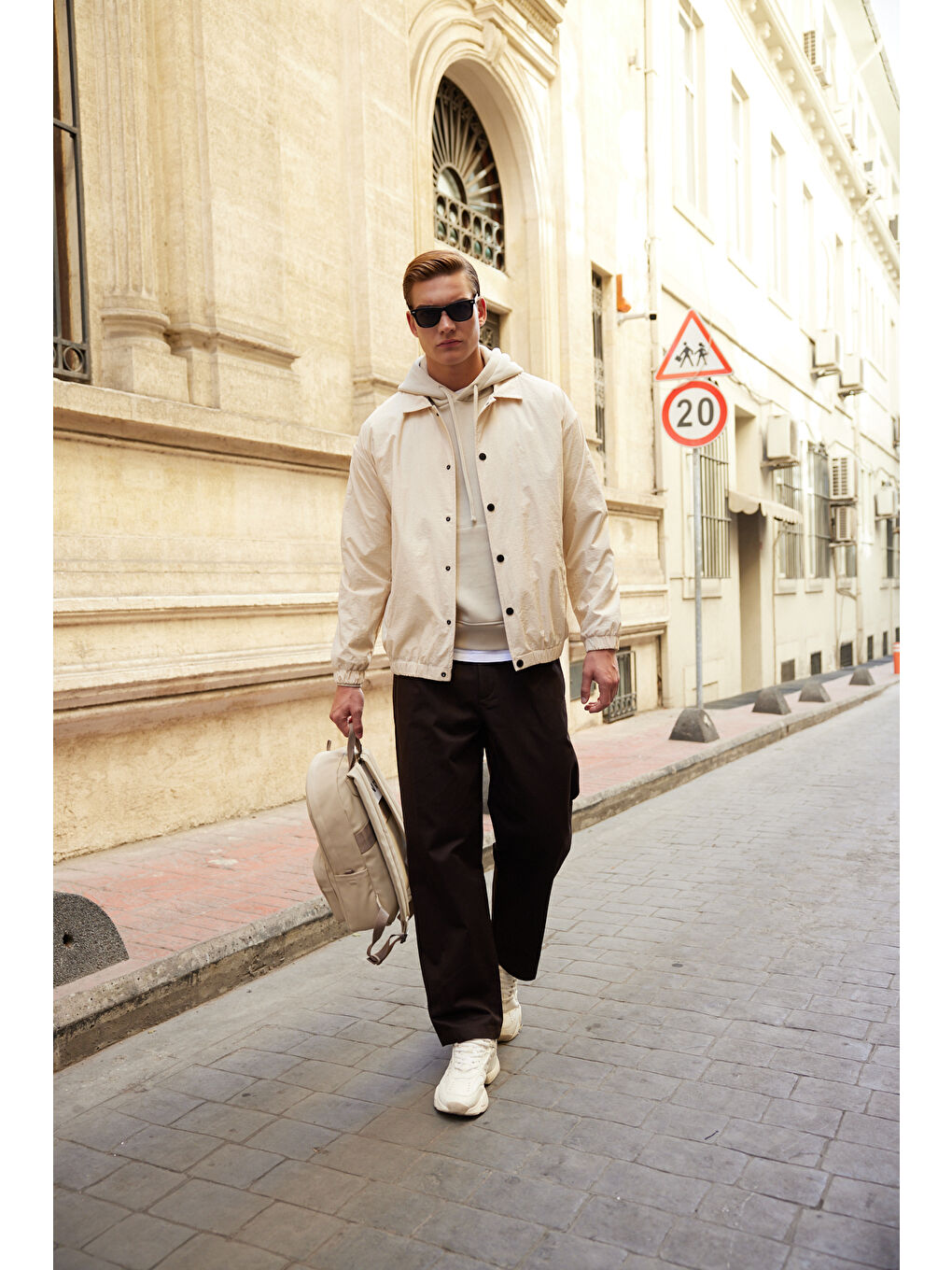 Bej Erkek Paraşüt Mont Ceket-1