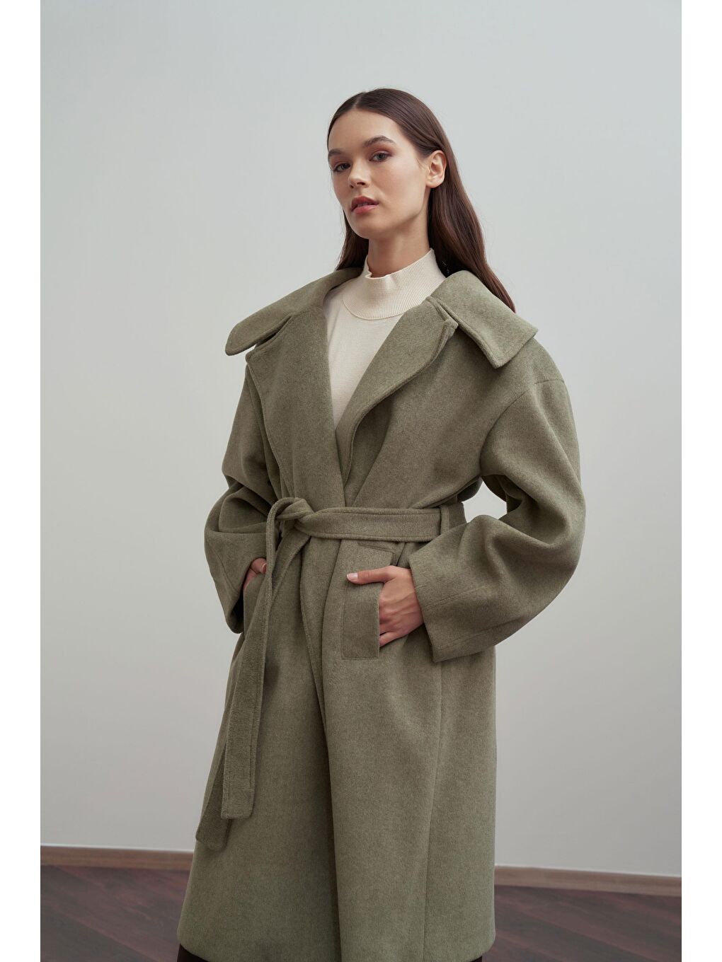 Yeşil Oversize Kuşaklı Kaşe Kaban-3