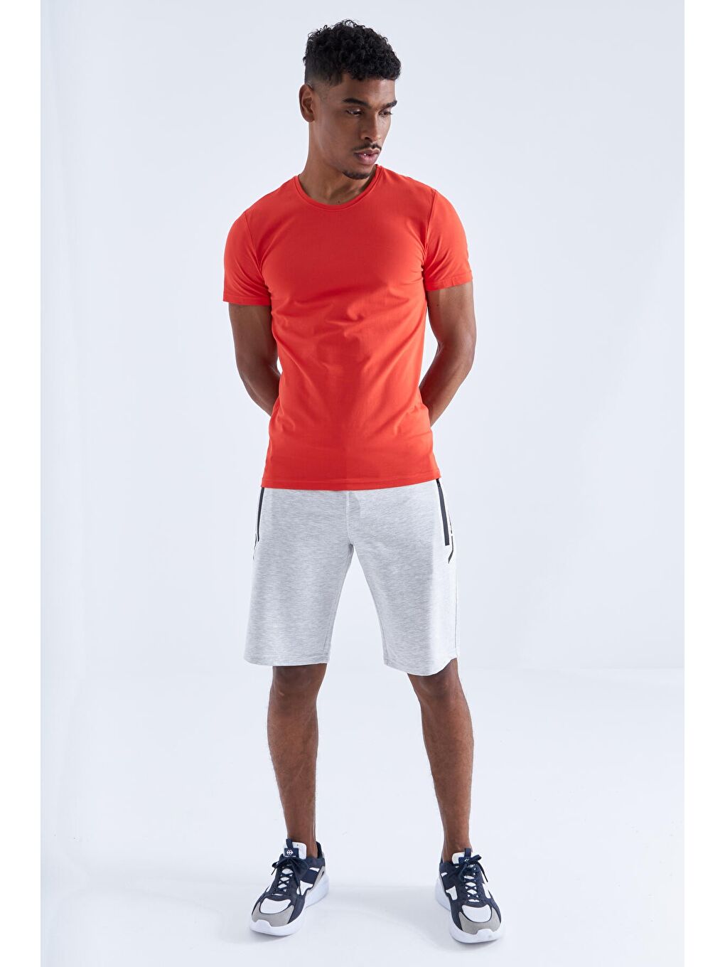 Beyaz Kar Melanj Fermuar Cepli Yazı Detaylı Standart Kalıp Erkek Şort - 81141