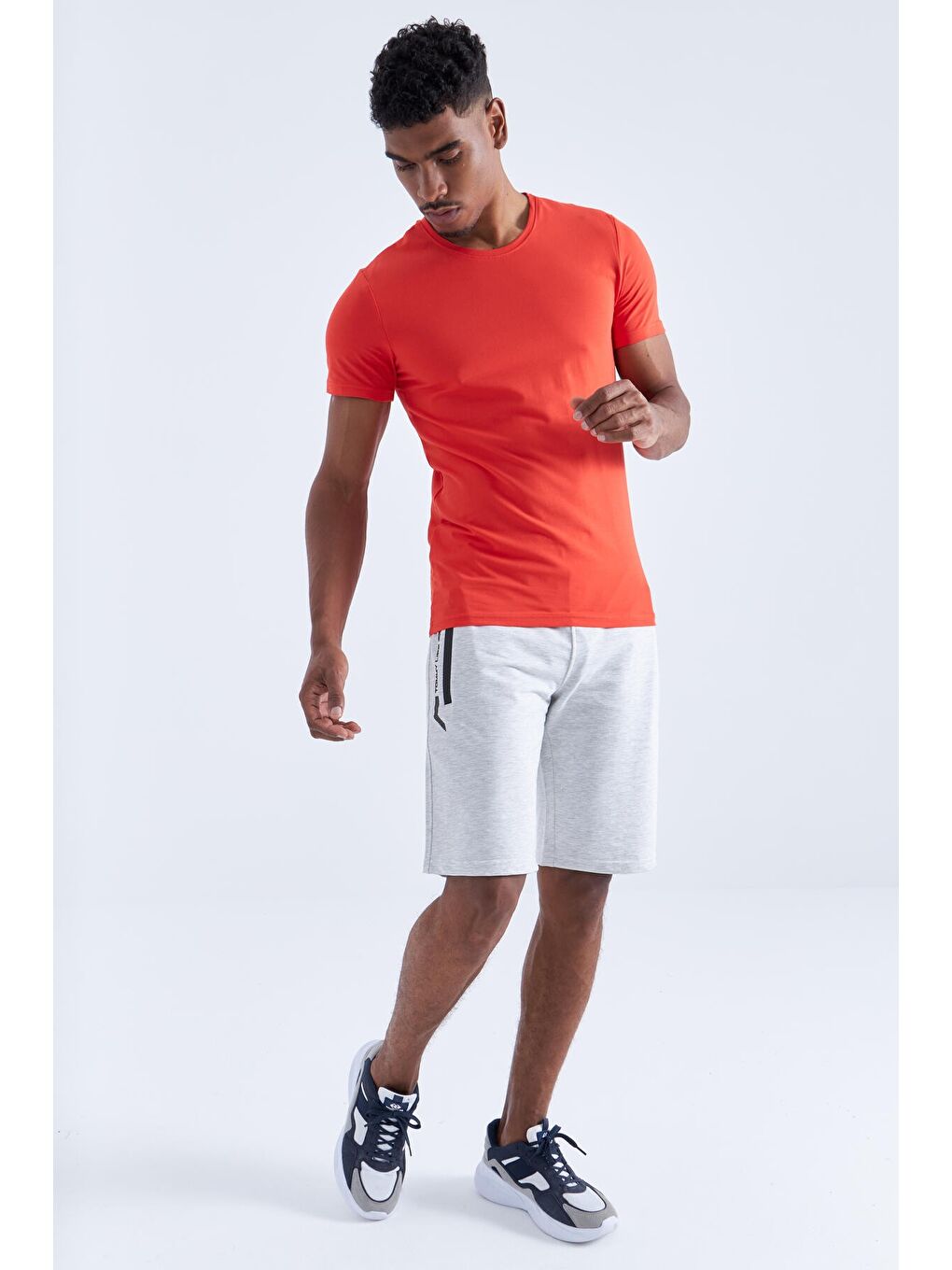 Beyaz Kar Melanj Fermuar Cepli Yazı Detaylı Standart Kalıp Erkek Şort - 81141-4