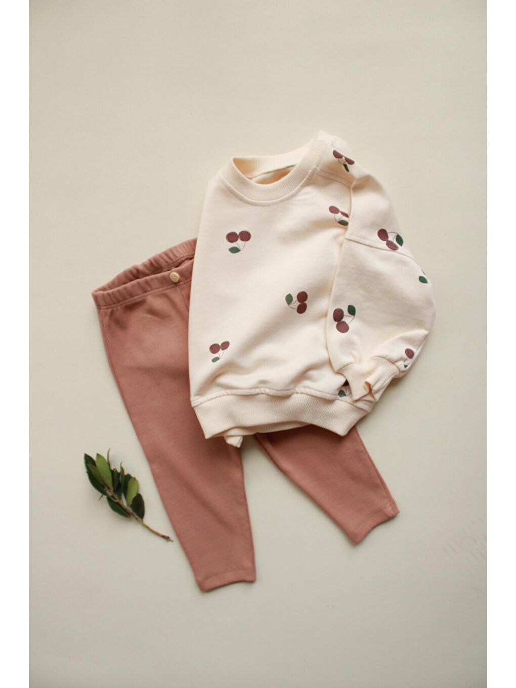 Ekru Kiraz Baskılı Bebek Alt Üst Takım-7