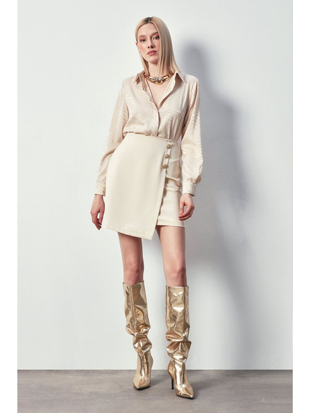 Kruvaze Düğme Detaylı Etek - Bej-1