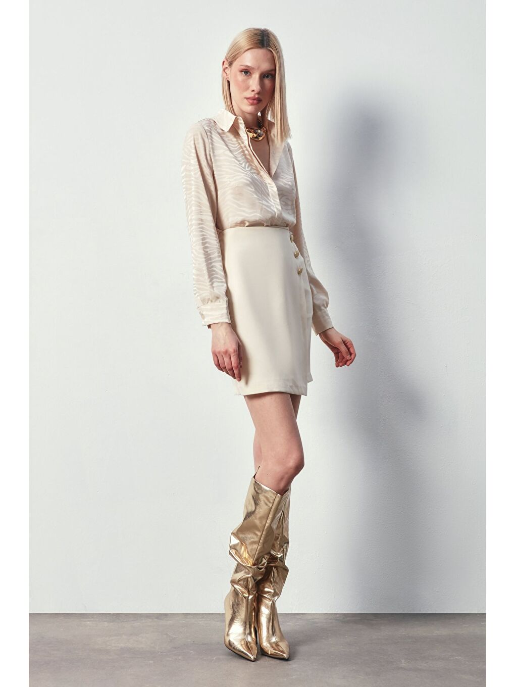 Kruvaze Düğme Detaylı Etek - Bej-2